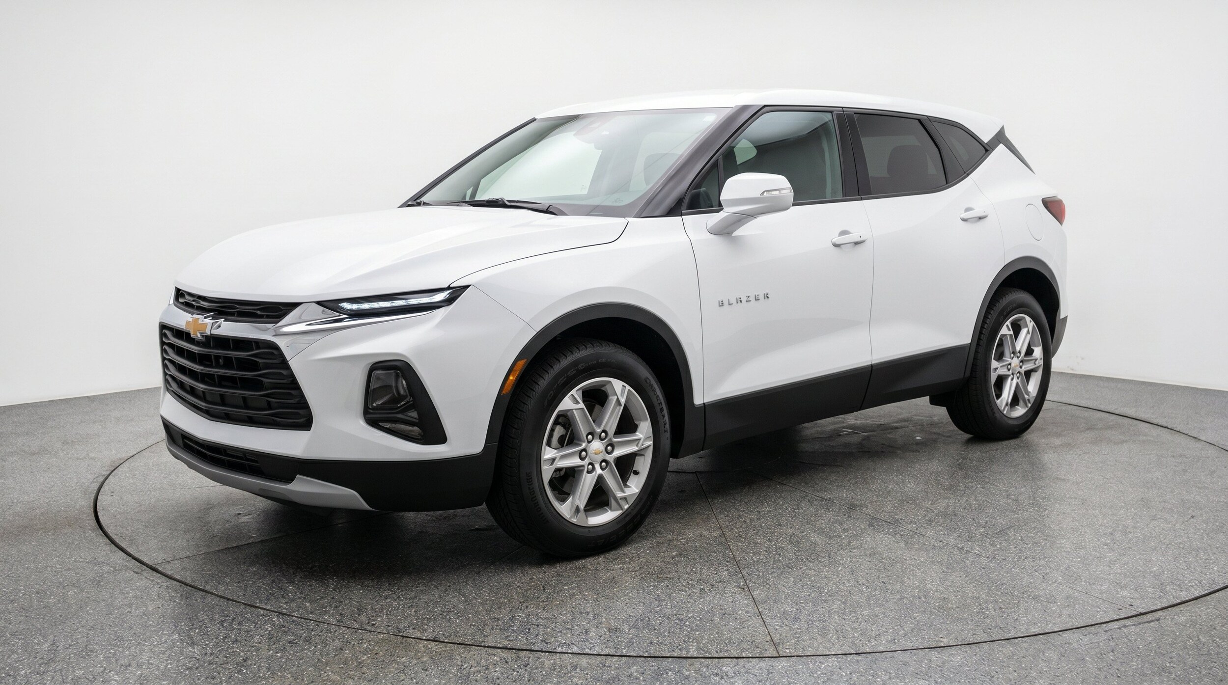 Thumbnail: 2026 Chevrolet Blazer - 3