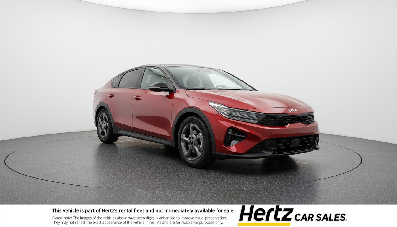 Thumbnail: 2026 Kia K4 - 1