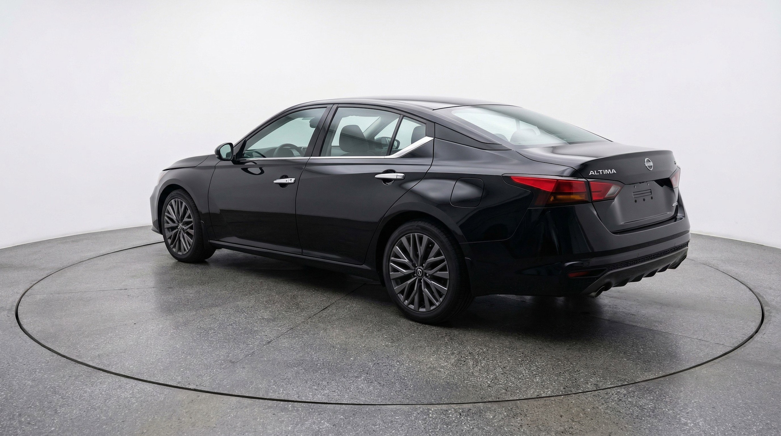Thumbnail: 2025 Nissan Altima - 6