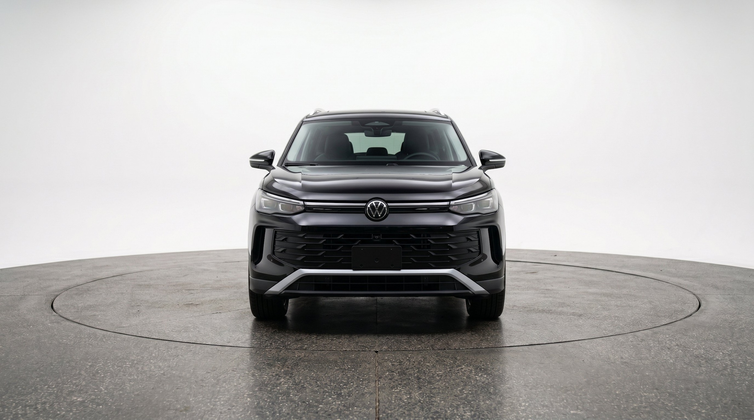 Thumbnail: 2026 Volkswagen Tiguan - 2