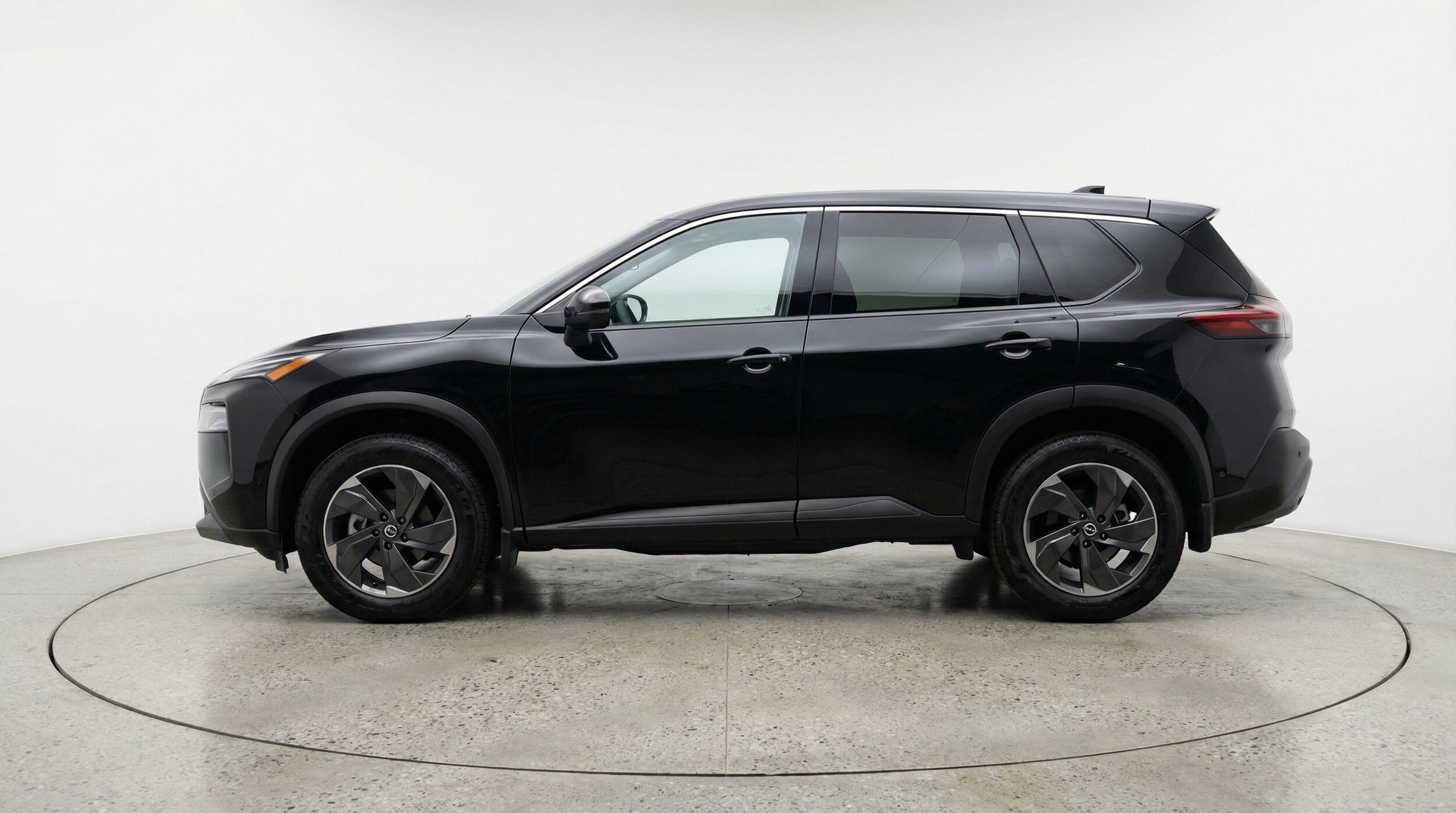 Thumbnail: 2025 Nissan Rogue - 5