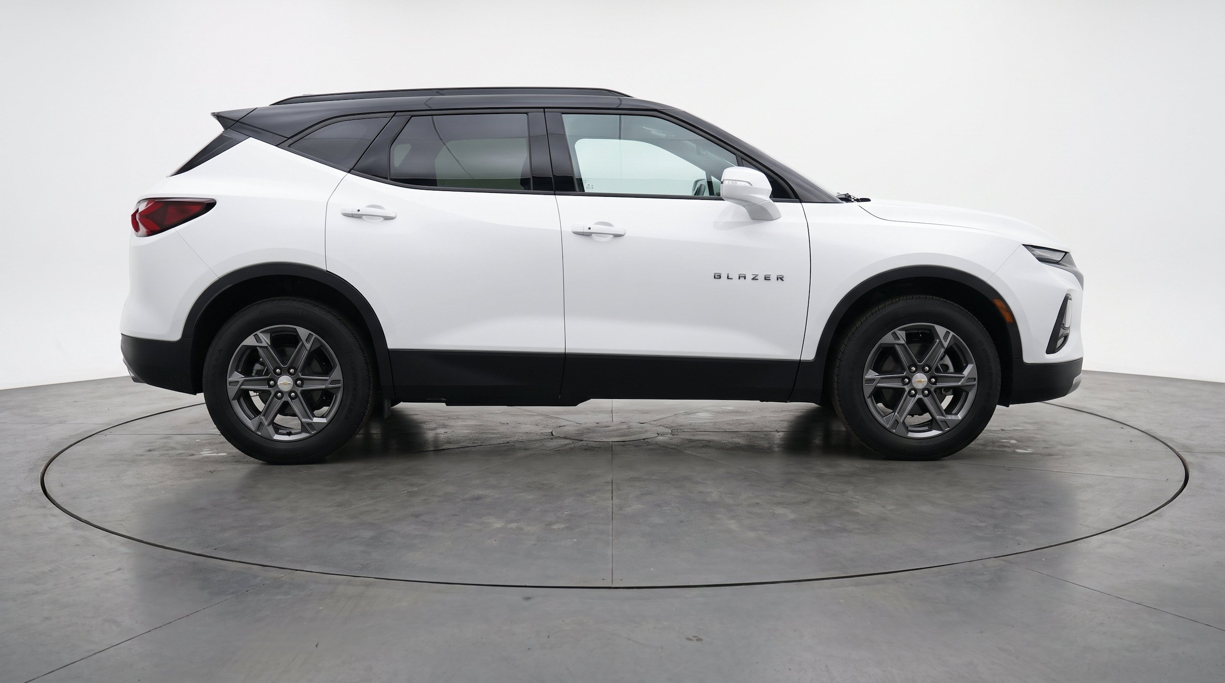 Thumbnail: 2025 Chevrolet Blazer - 11