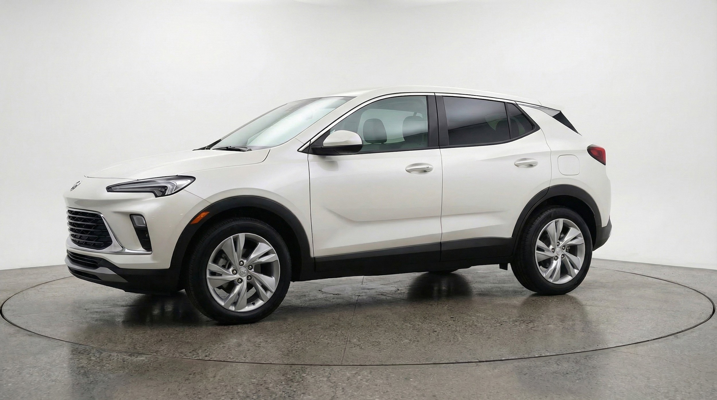 Thumbnail: 2025 Buick Encore GX - 3