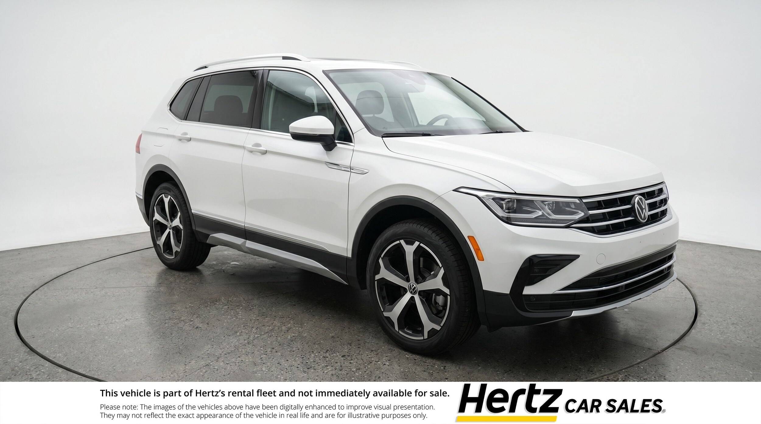 Thumbnail: 2026 Volkswagen Tiguan - 1