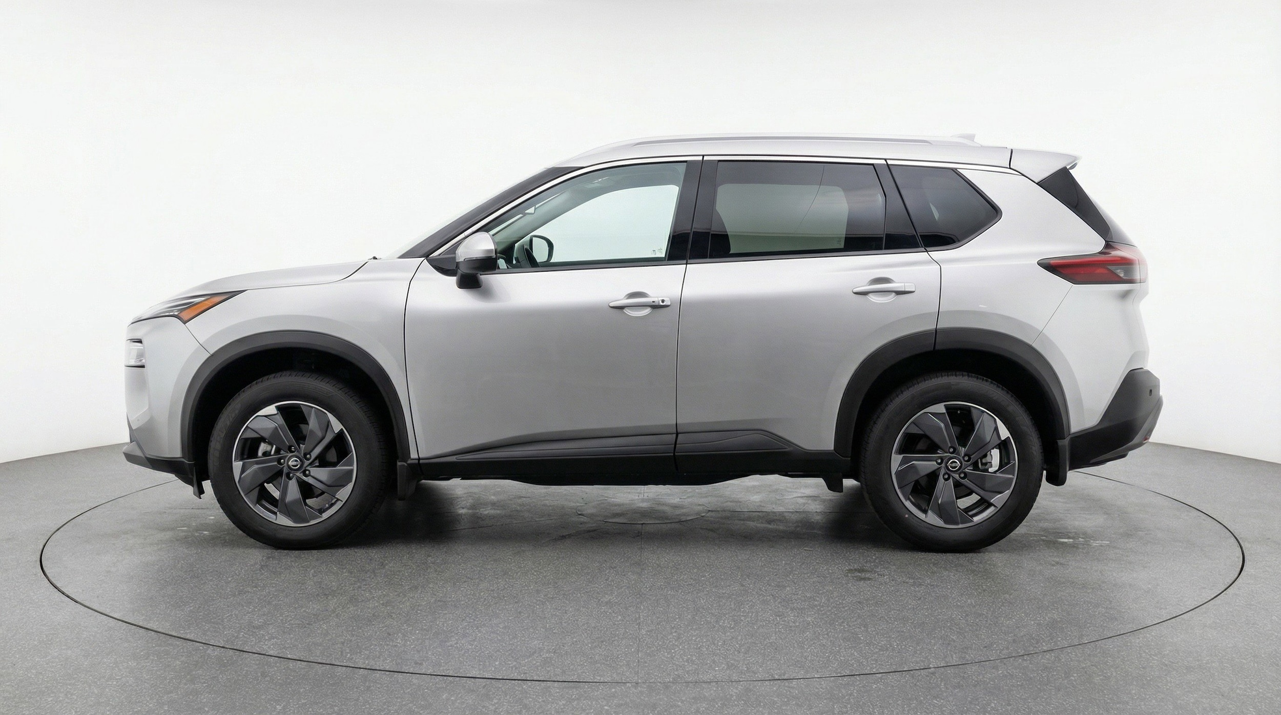 Thumbnail: 2025 Nissan Rogue - 5