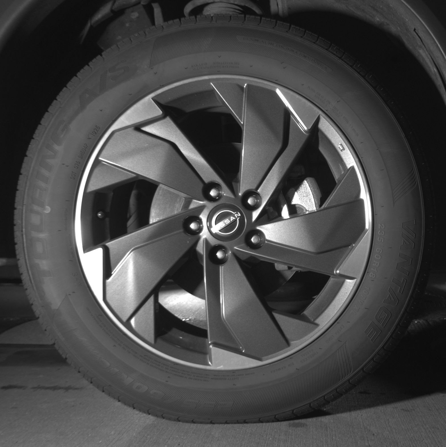 Thumbnail: 2025 Nissan Rogue - 13