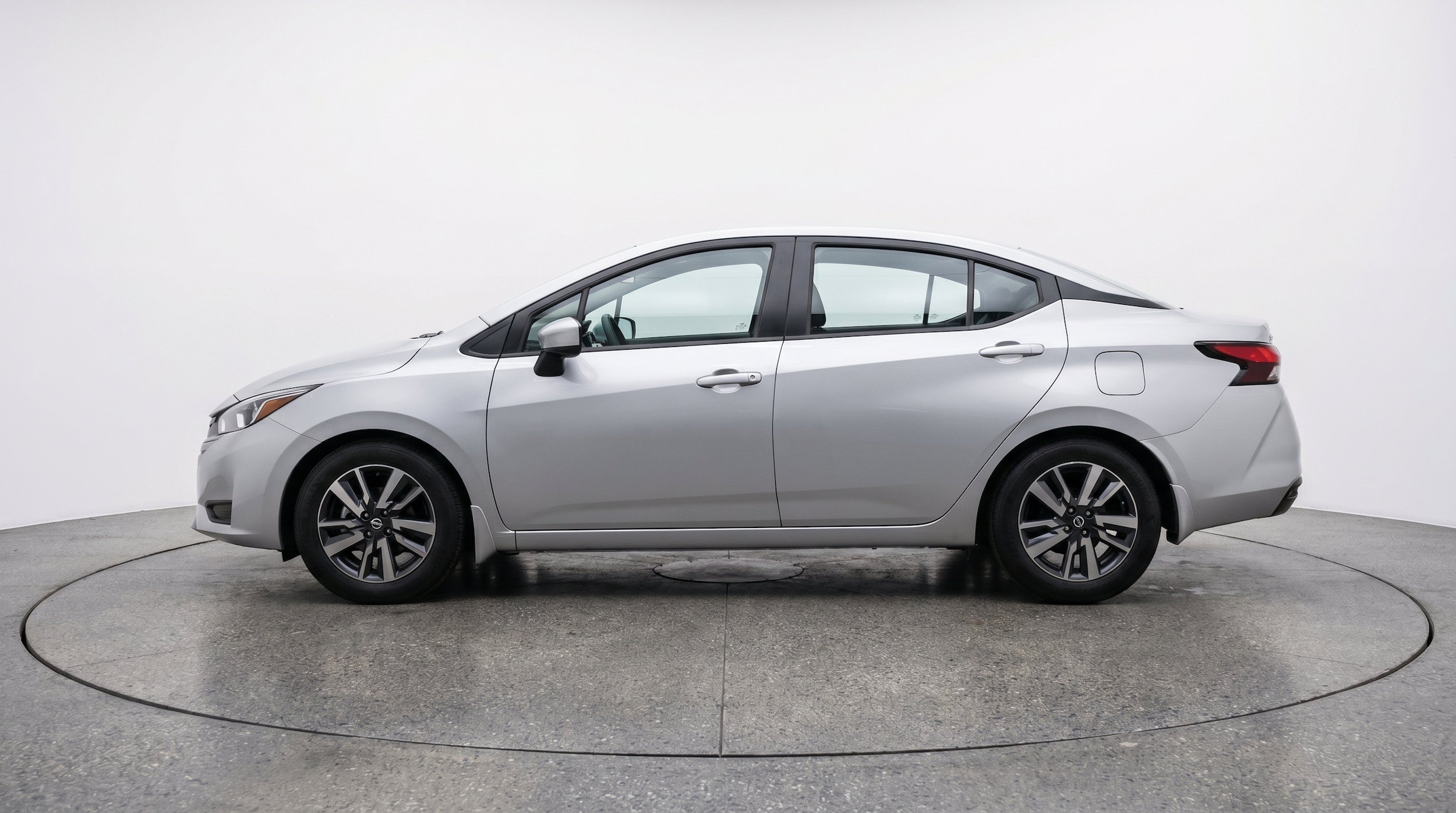 Thumbnail: 2025 Nissan Versa - 5