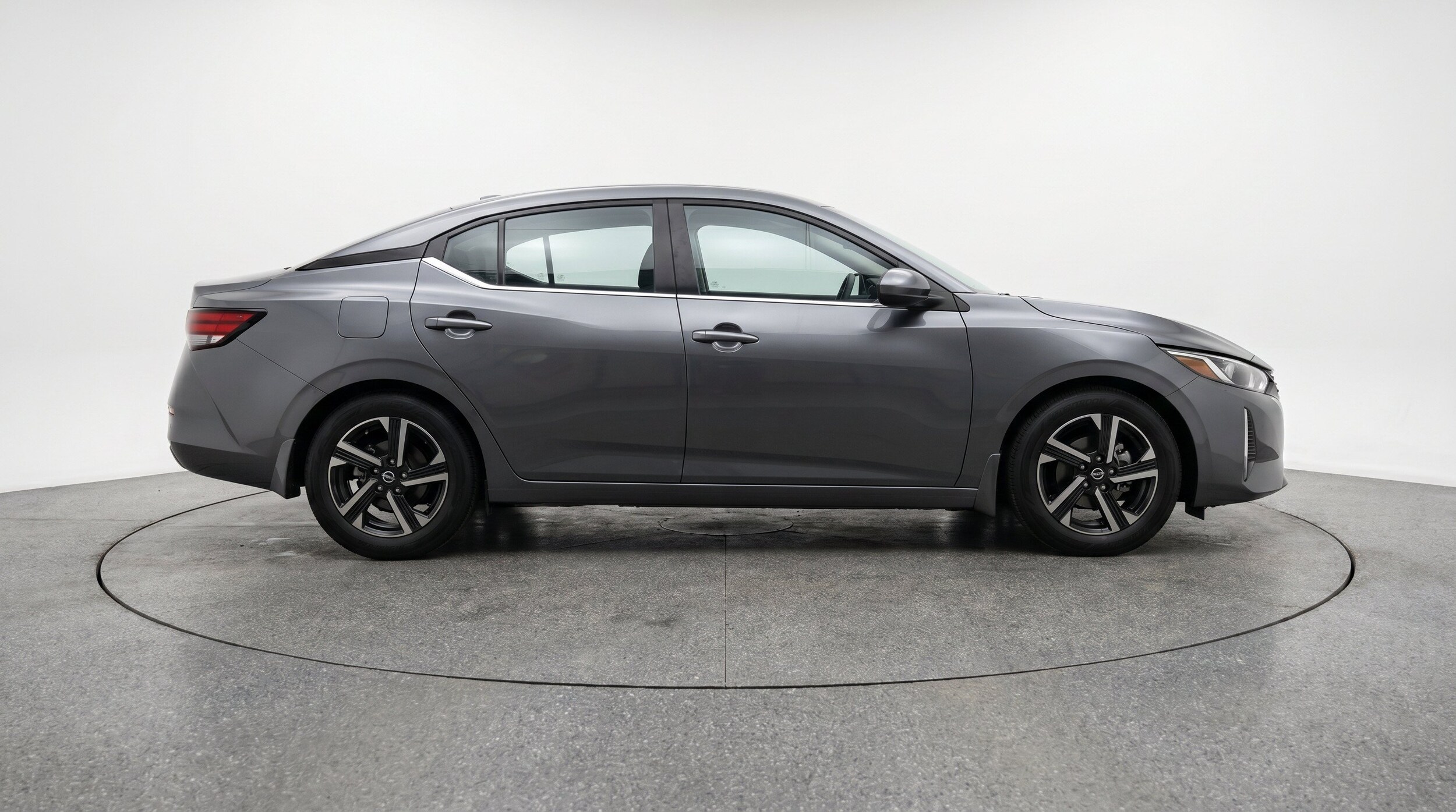Thumbnail: 2025 Nissan Sentra - 11