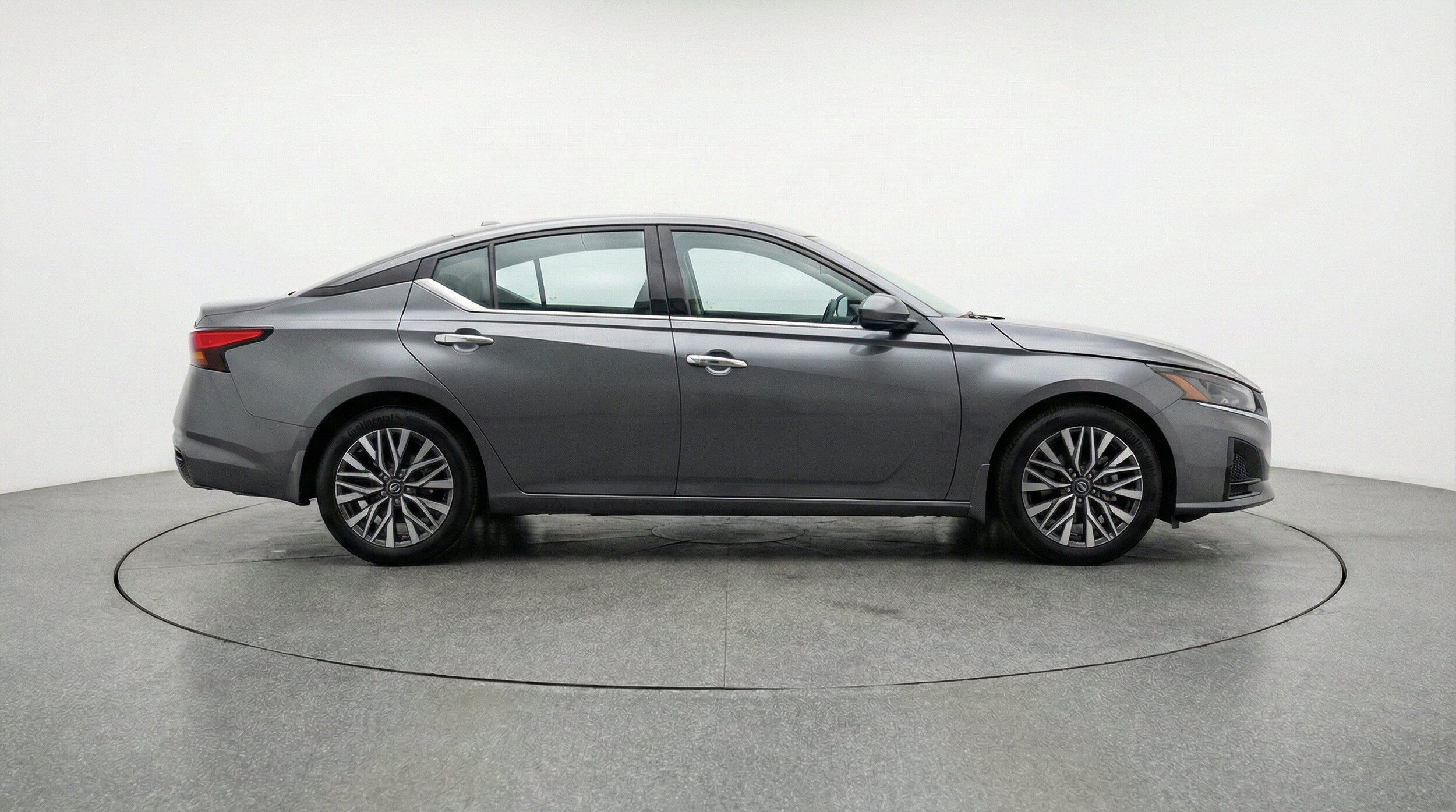 Thumbnail: 2025 Nissan Altima - 11