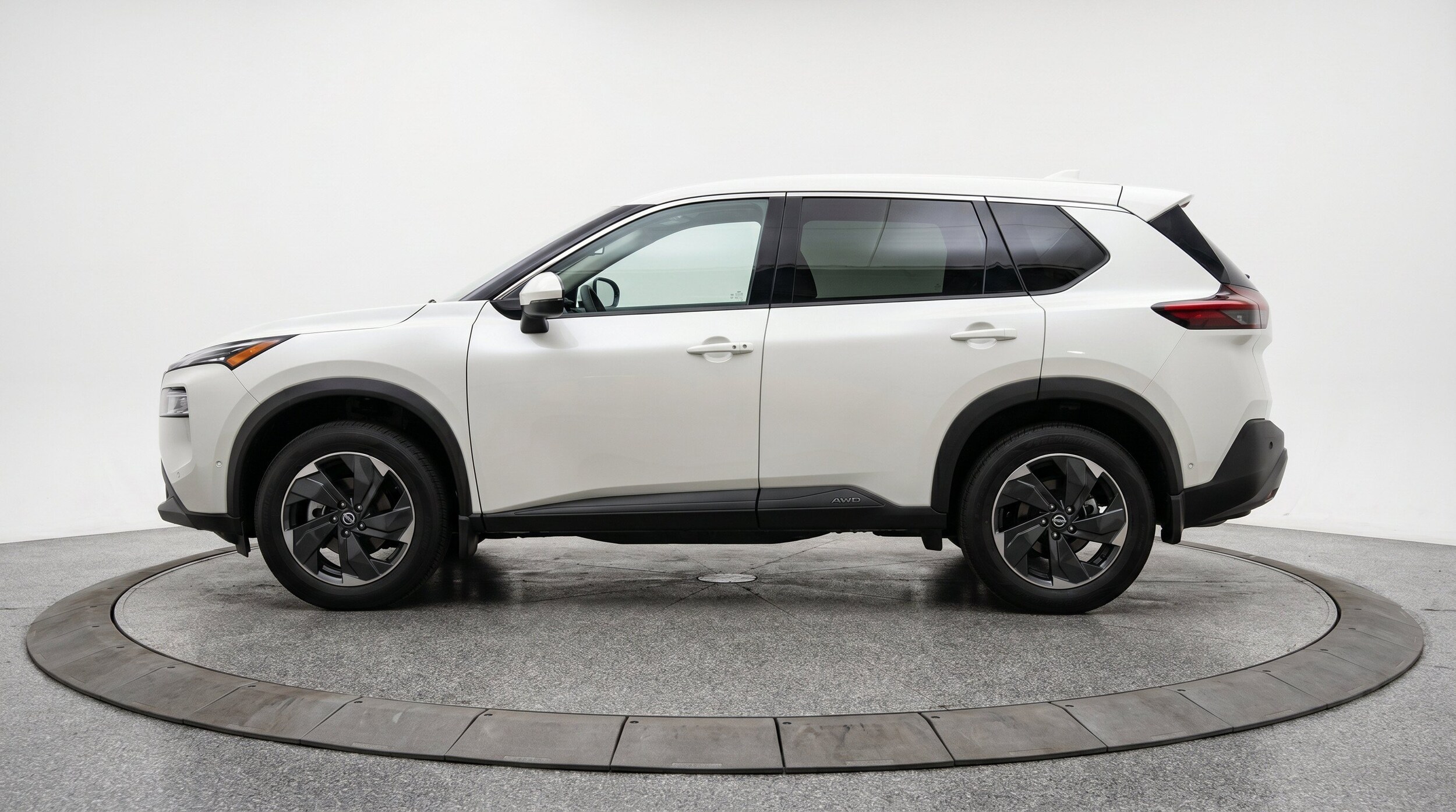 Thumbnail: 2026 Nissan Rogue - 5