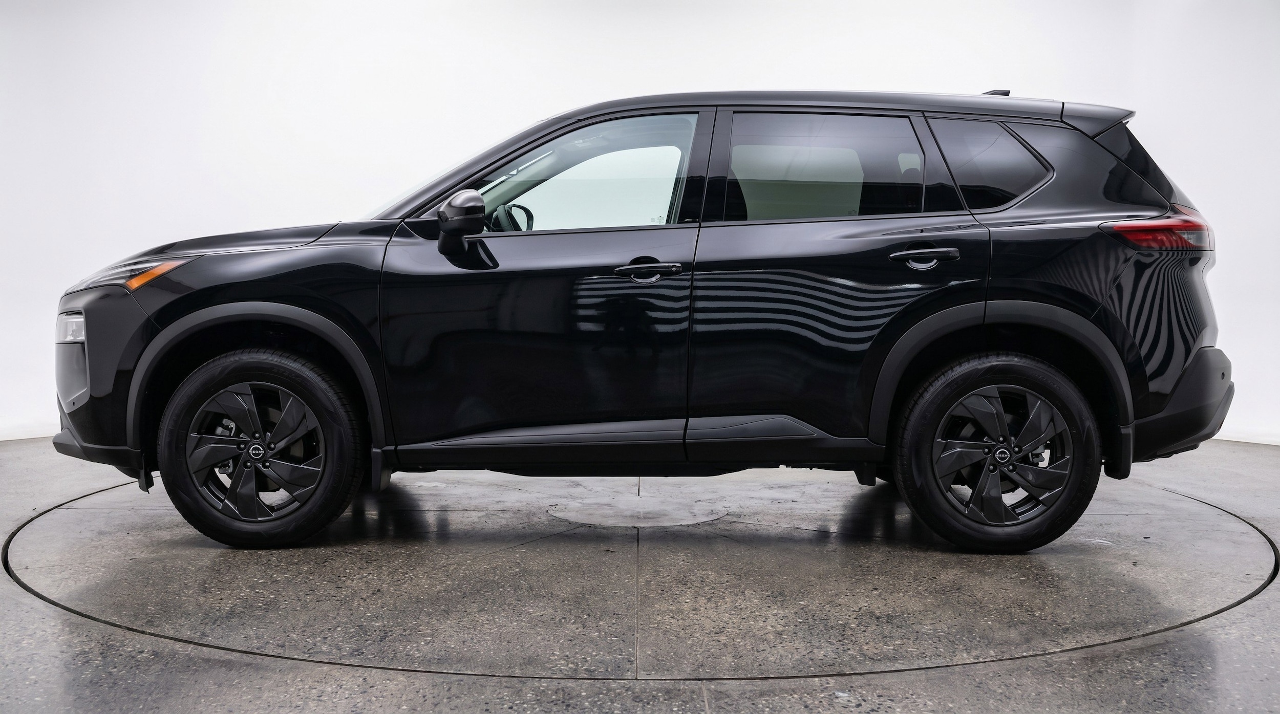 Thumbnail: 2025 Nissan Rogue - 5