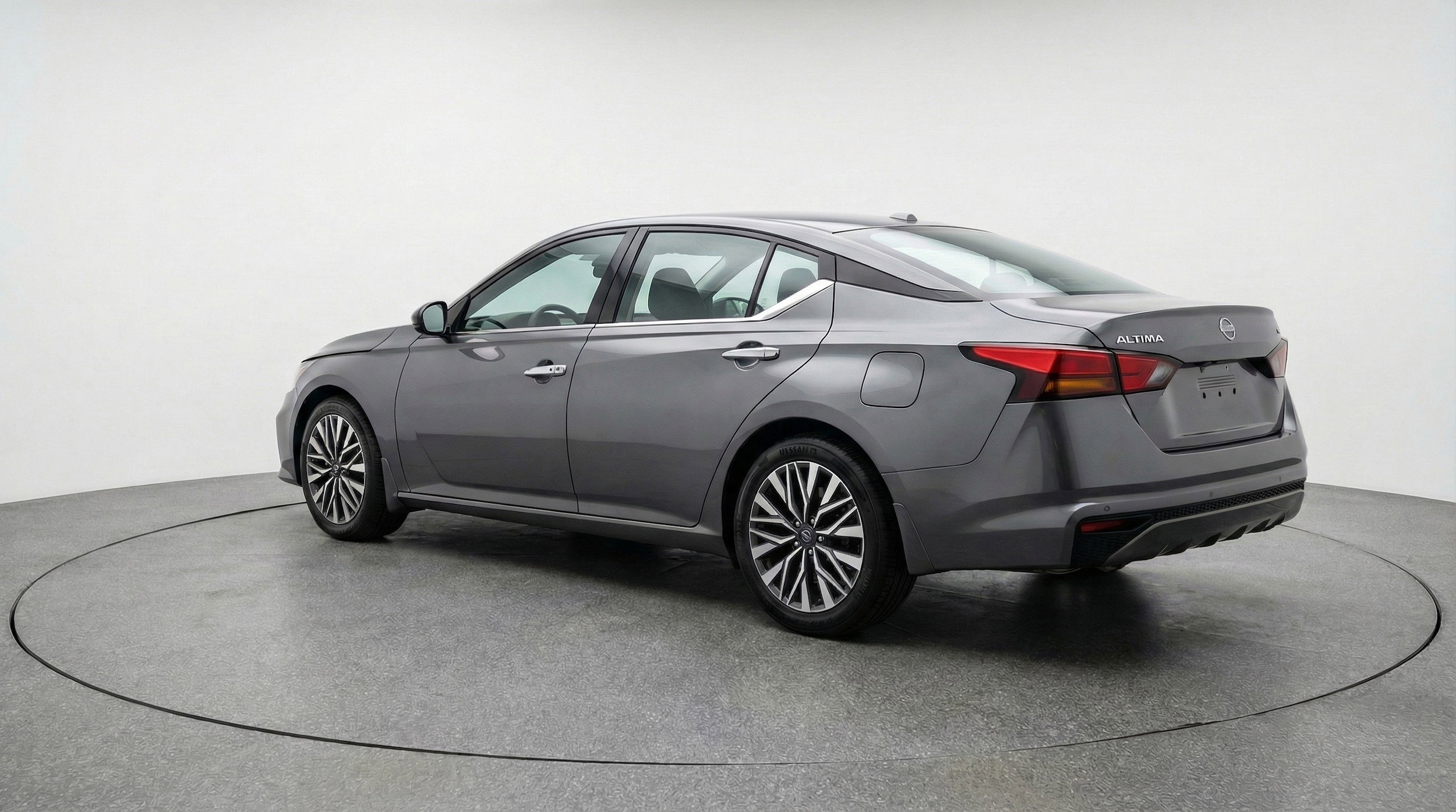 Thumbnail: 2025 Nissan Altima - 6