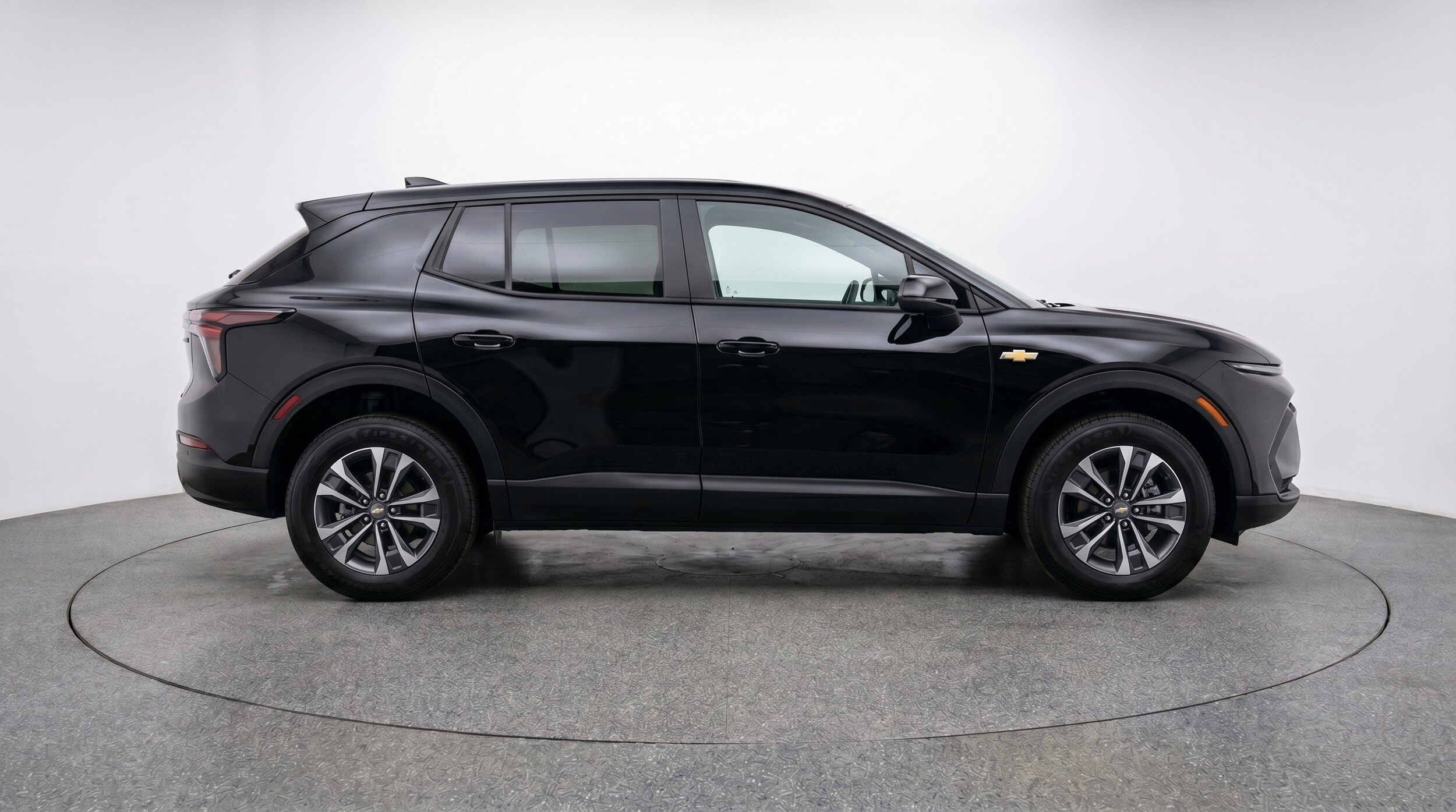 Thumbnail: 2025 Chevrolet Equinox - 11