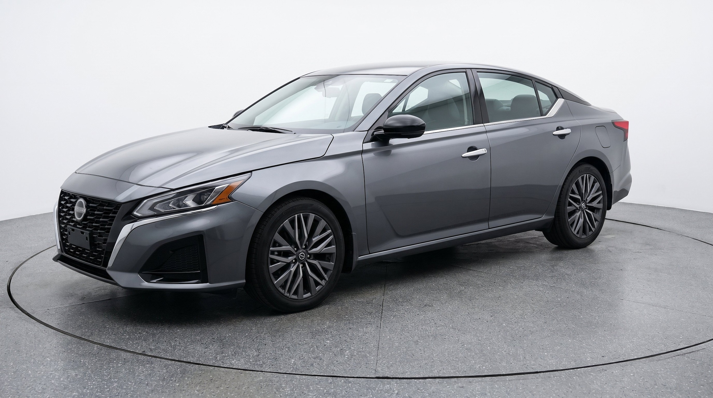 Thumbnail: 2025 Nissan Altima - 3