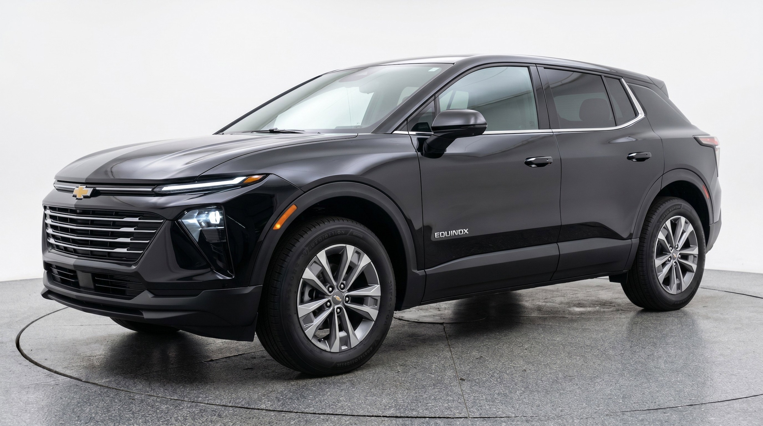 Thumbnail: 2025 Chevrolet Equinox - 3