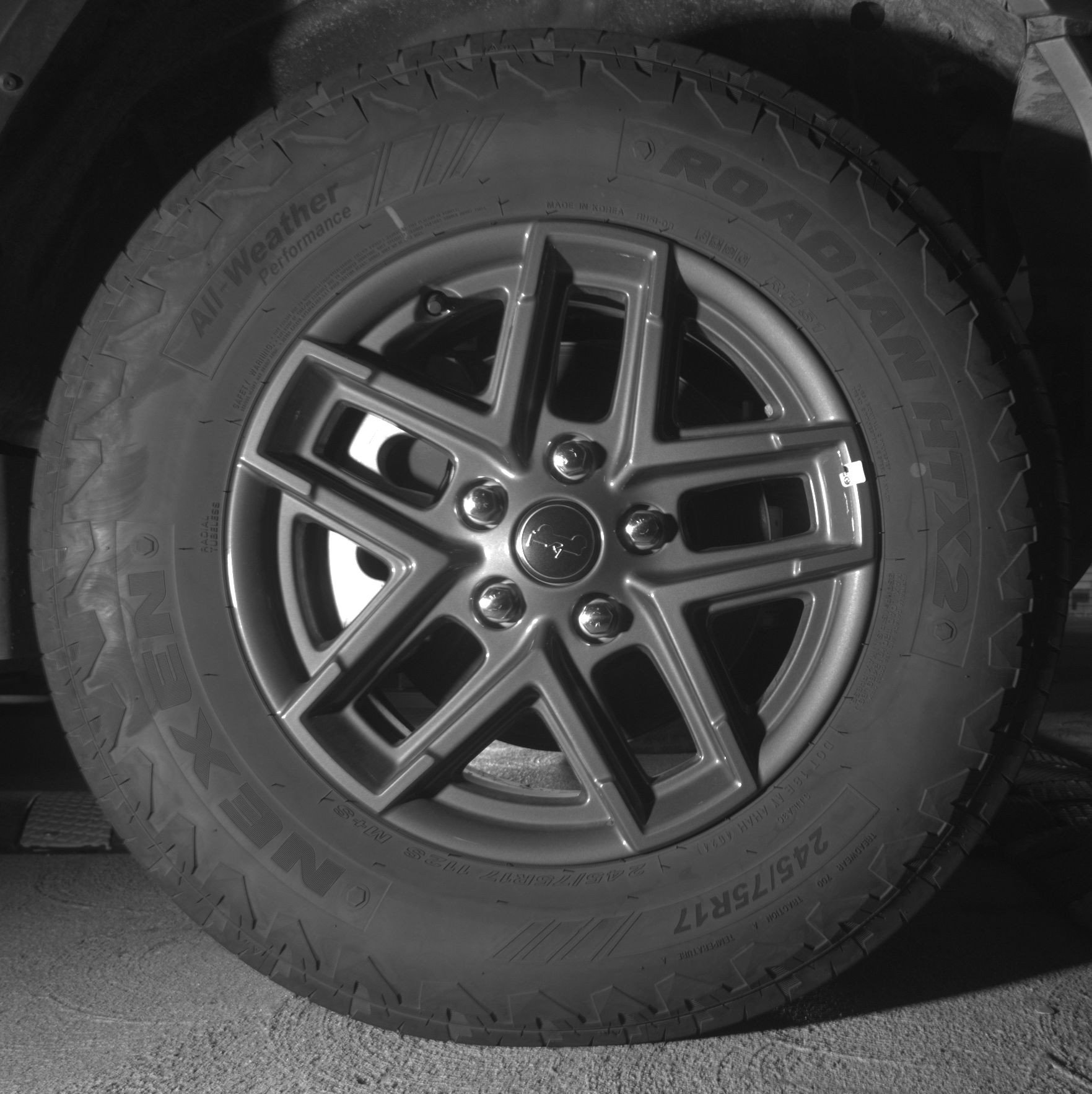 Thumbnail: 2025 Jeep Wrangler - 13
