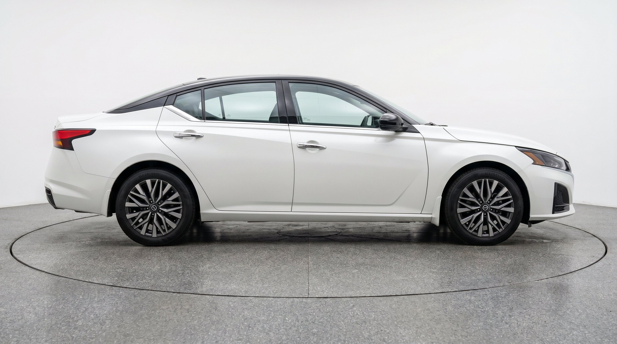 Thumbnail: 2025 Nissan Altima - 11