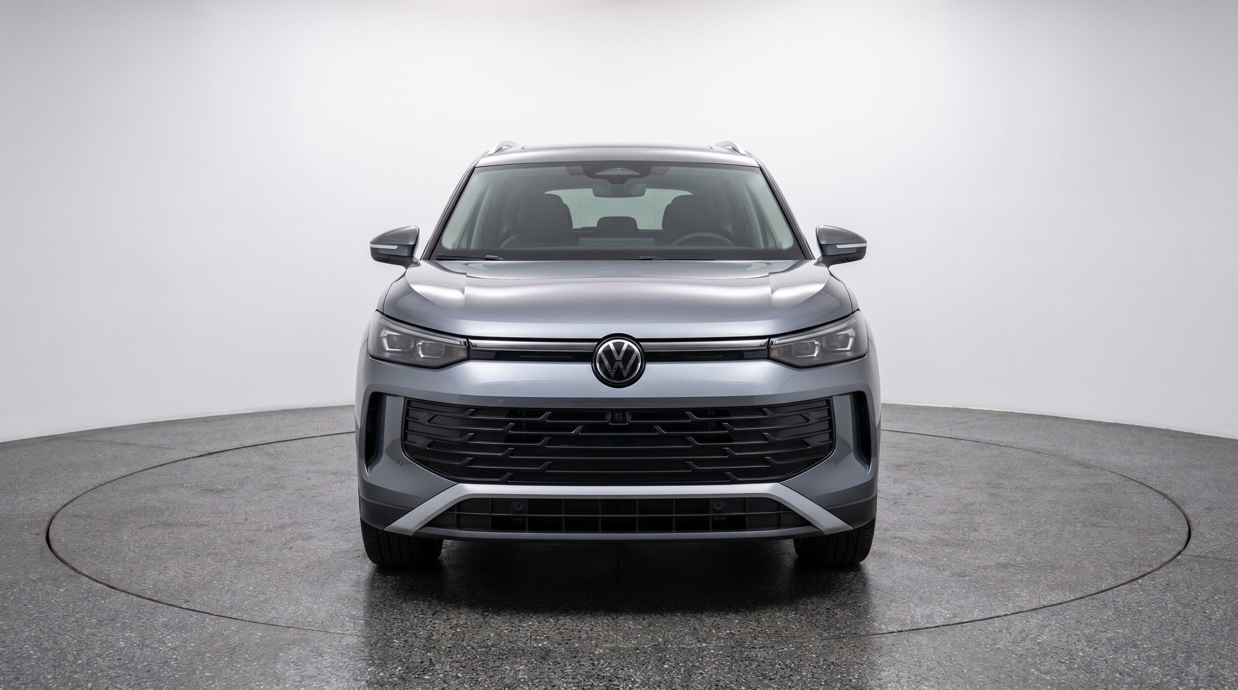 Thumbnail: 2026 Volkswagen Tiguan - 2