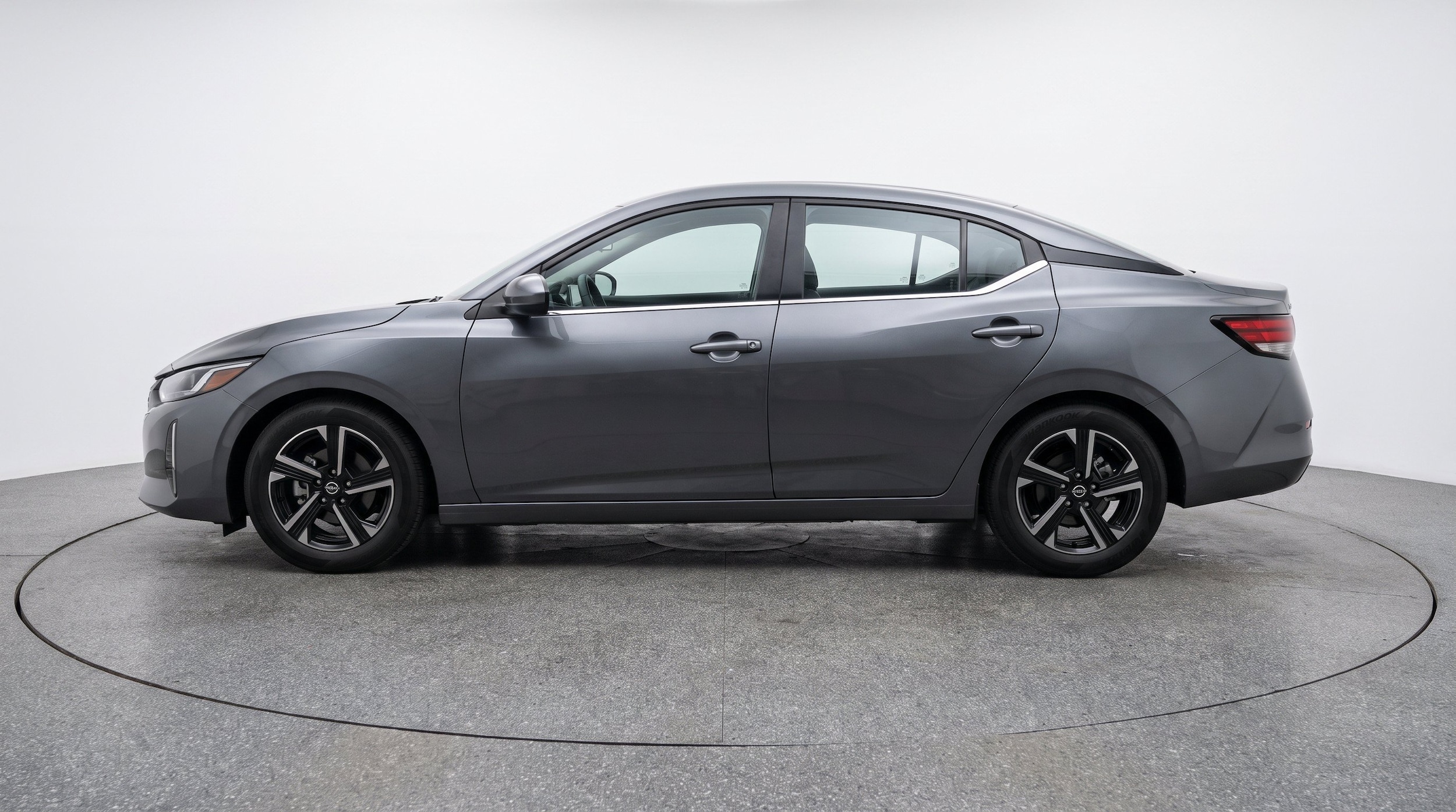 Thumbnail: 2025 Nissan Sentra - 5