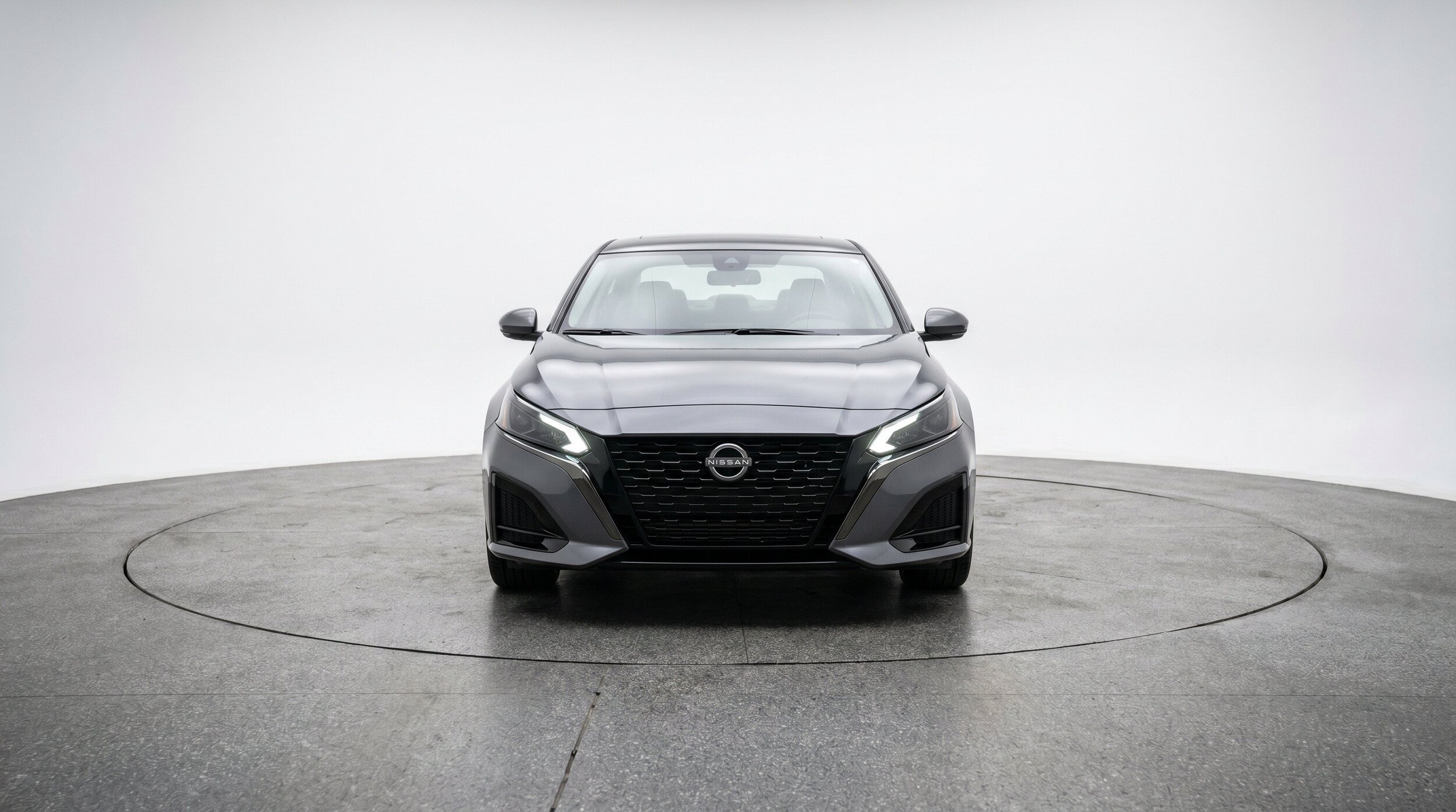 Thumbnail: 2025 Nissan Altima - 2