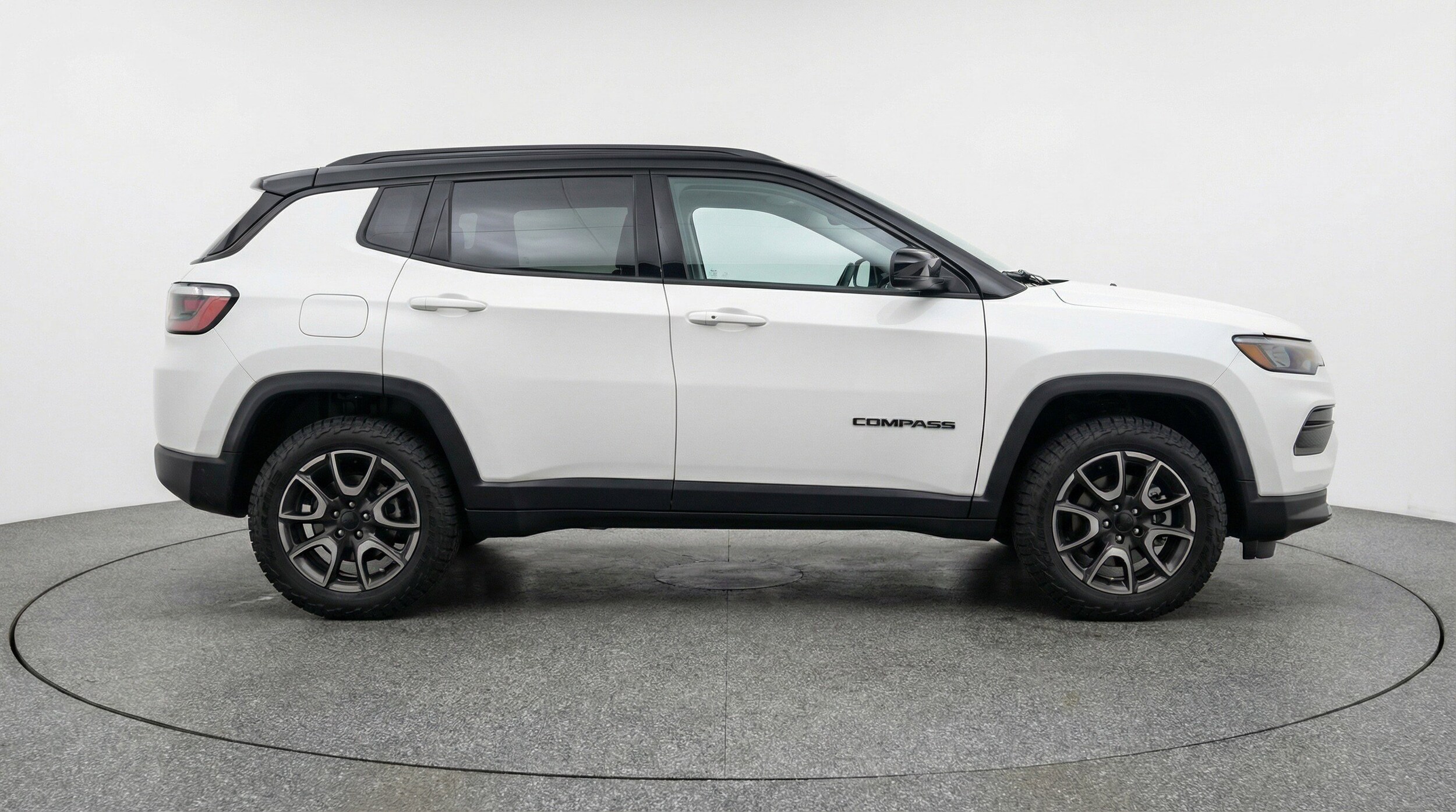 Thumbnail: 2025 Jeep Compass - 11