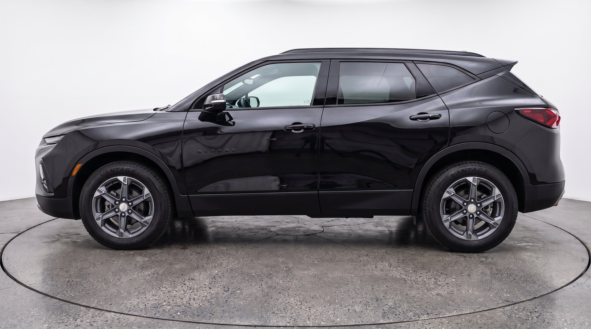 Thumbnail: 2025 Chevrolet Blazer - 5