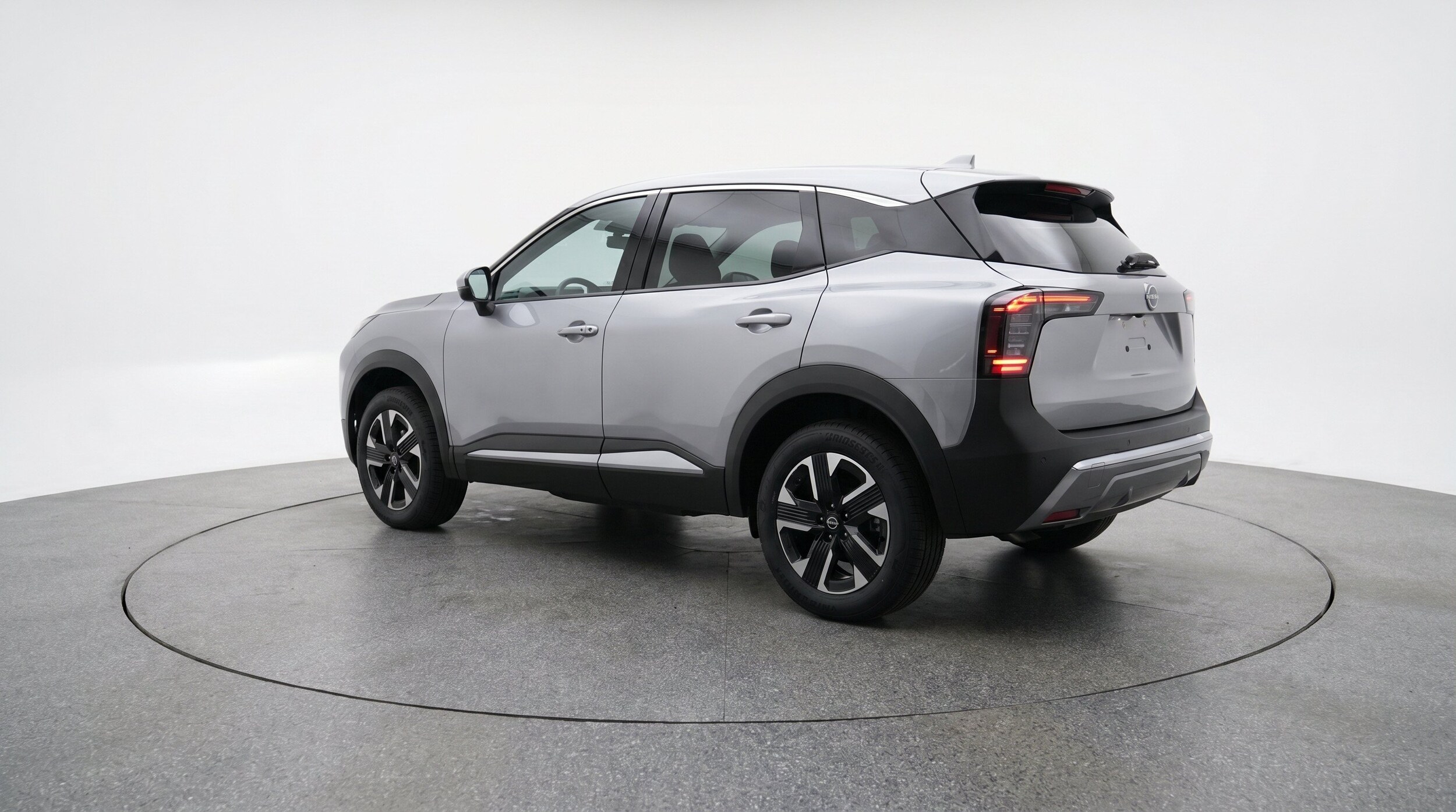 Thumbnail: 2026 Nissan Kicks - 6