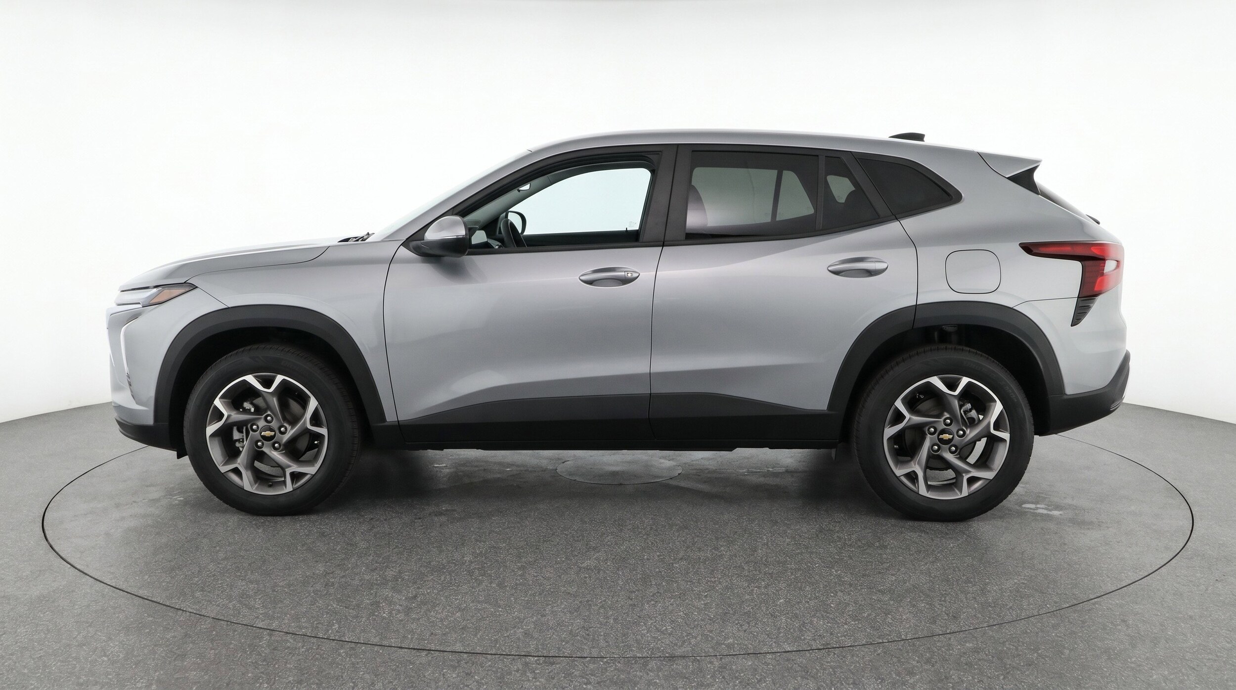 Thumbnail: 2025 Chevrolet Trax - 5