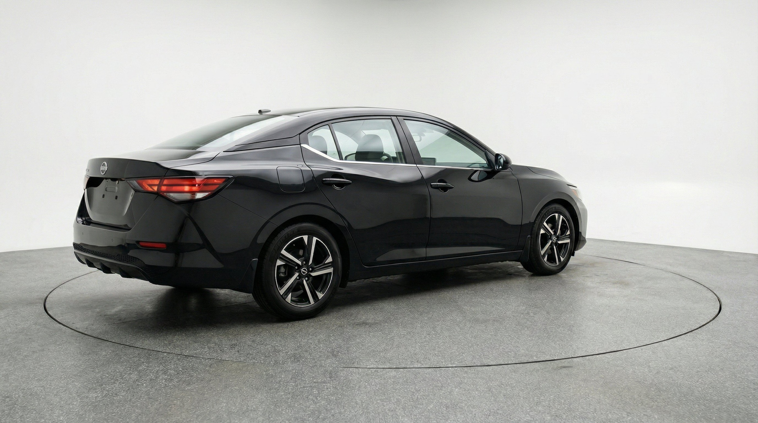 Thumbnail: 2025 Nissan Sentra - 9