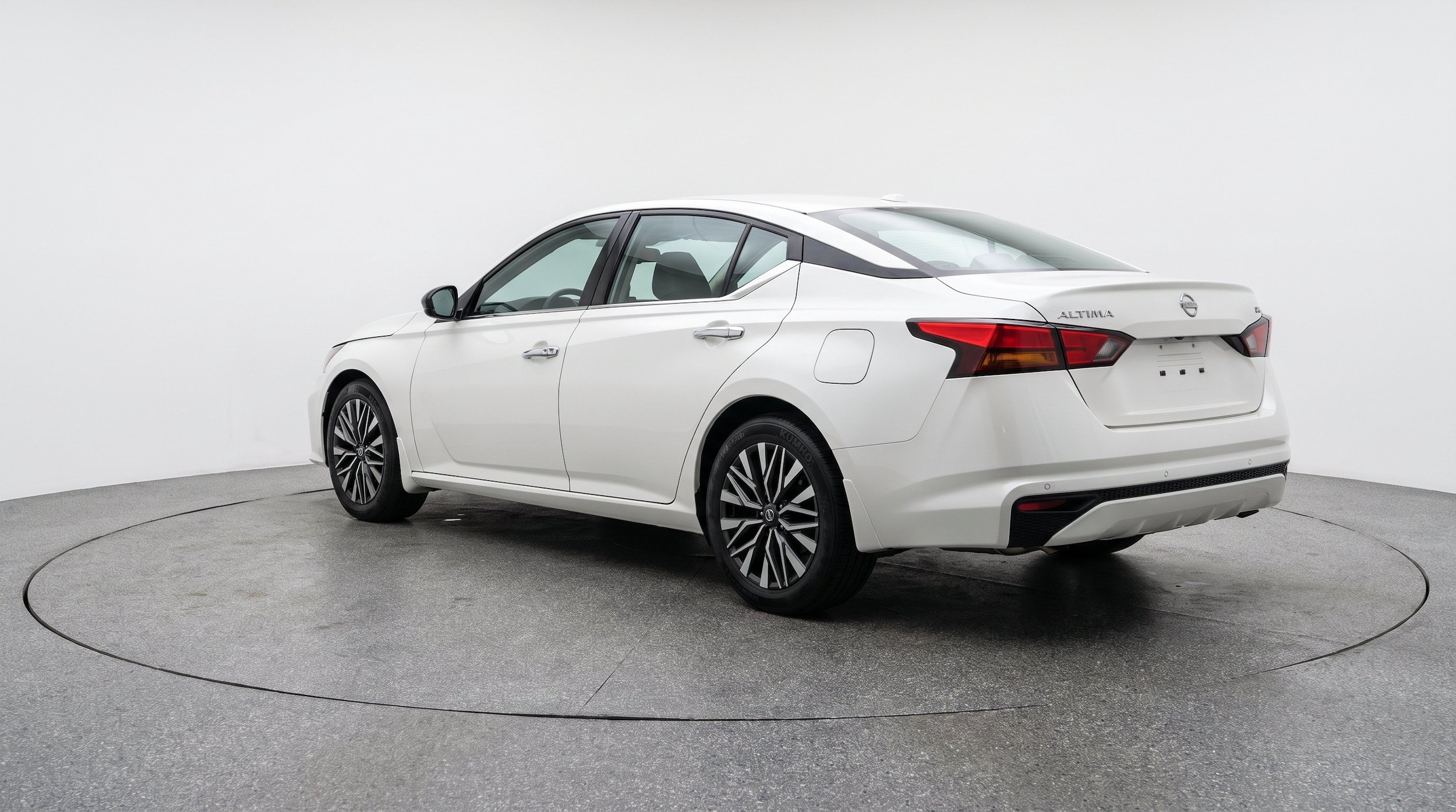 Thumbnail: 2025 Nissan Altima - 6