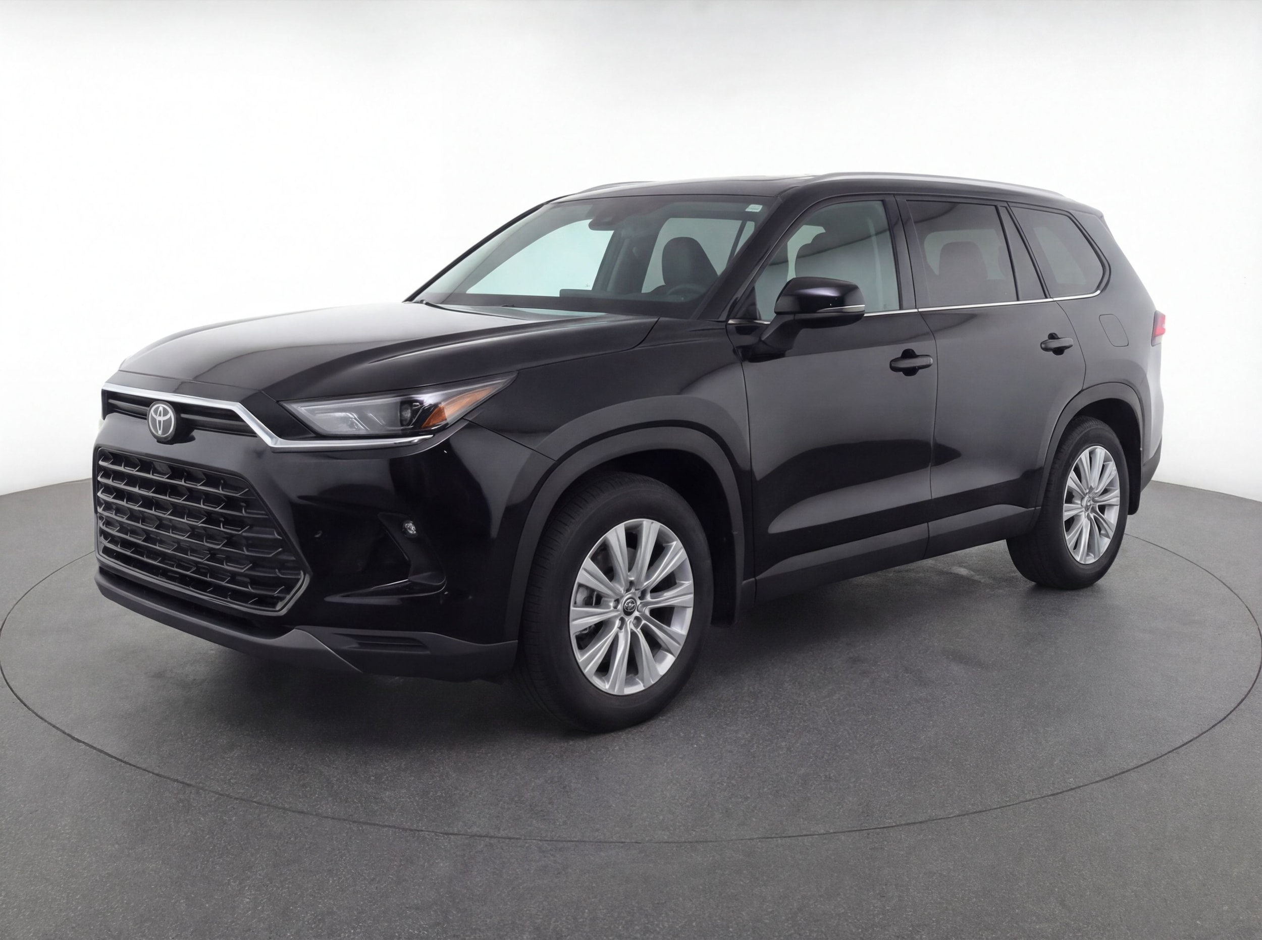 Thumbnail: 2024 Toyota Grand Highlander - 3