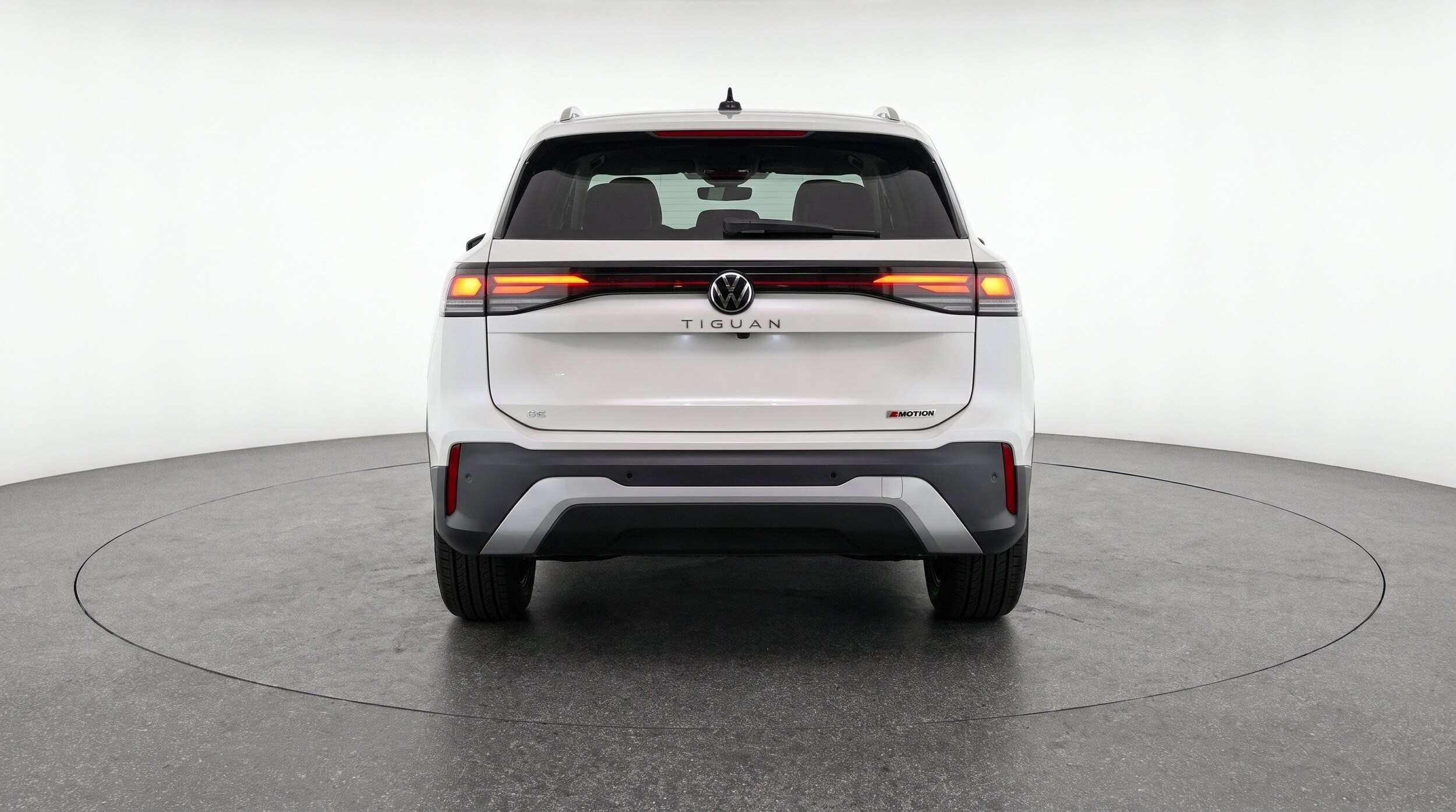 Thumbnail: 2026 Volkswagen Tiguan - 7