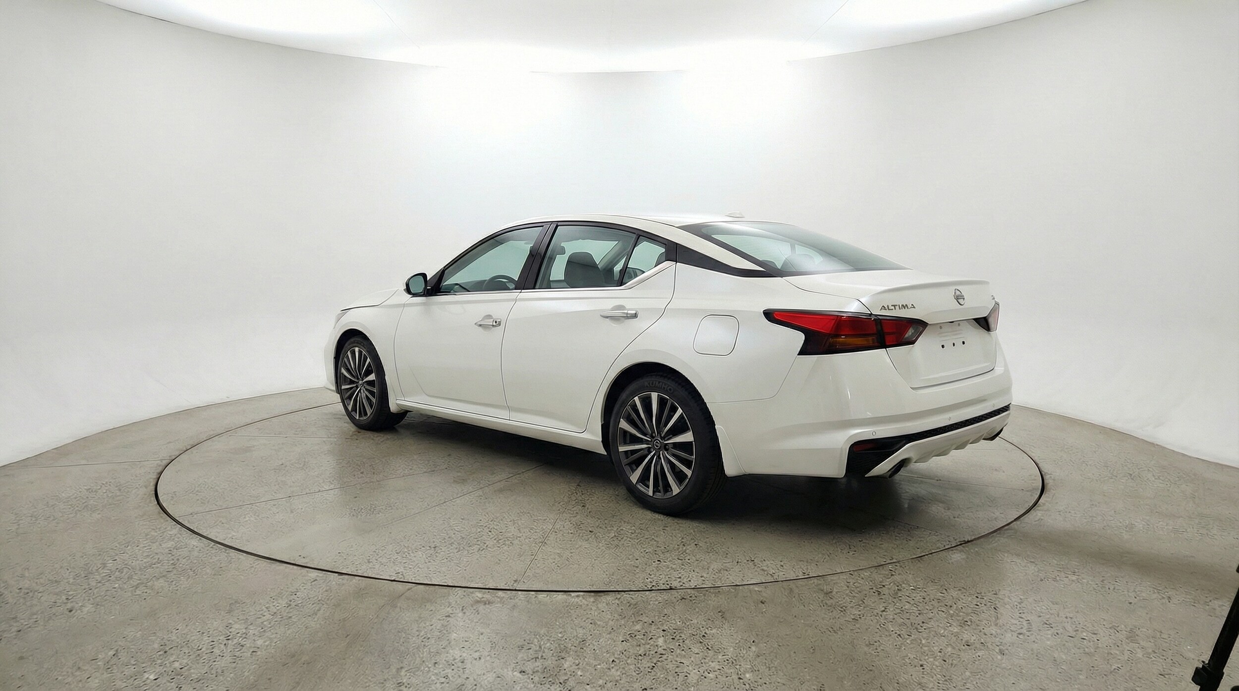 Thumbnail: 2025 Nissan Altima - 5