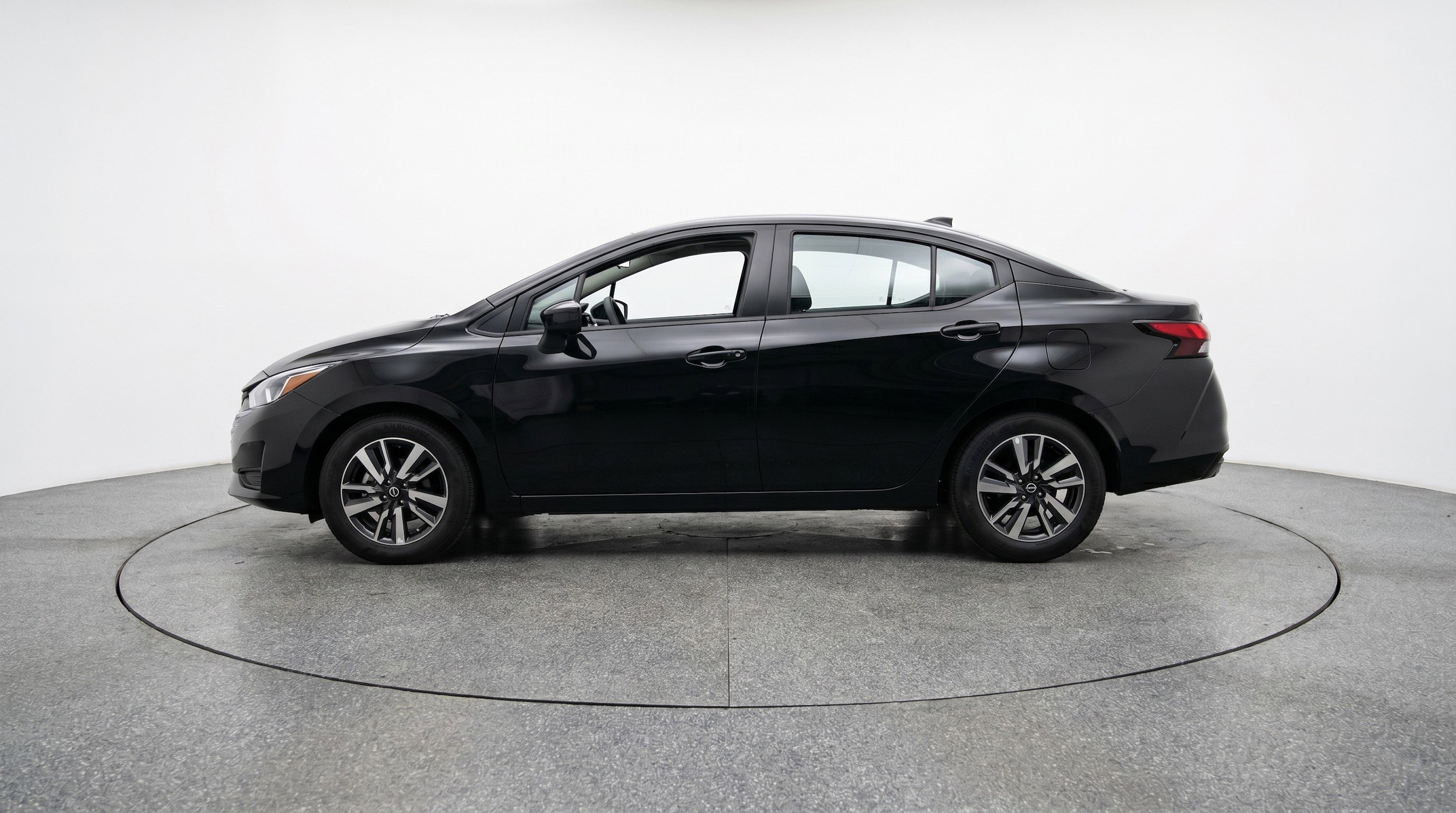Thumbnail: 2025 Nissan Versa - 5