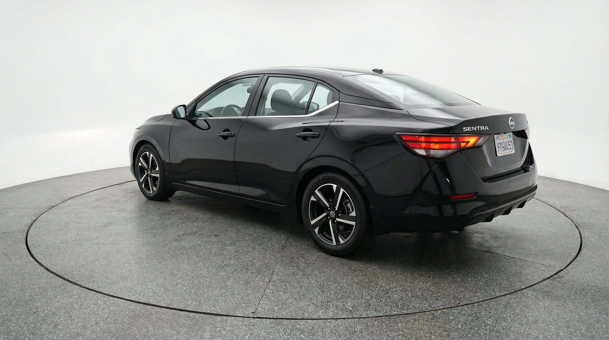 Thumbnail: 2025 Nissan Sentra - 6