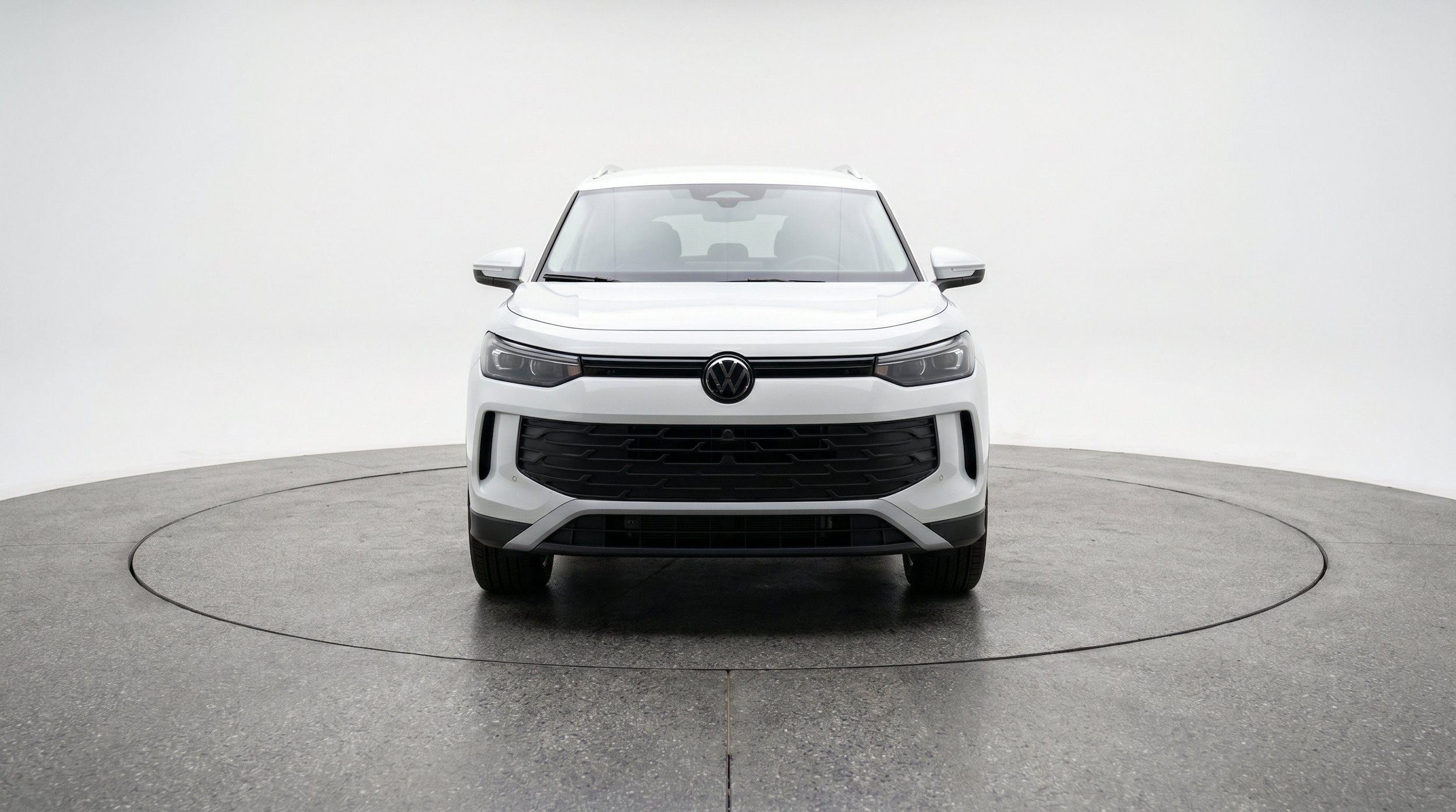 Thumbnail: 2026 Volkswagen Tiguan - 2
