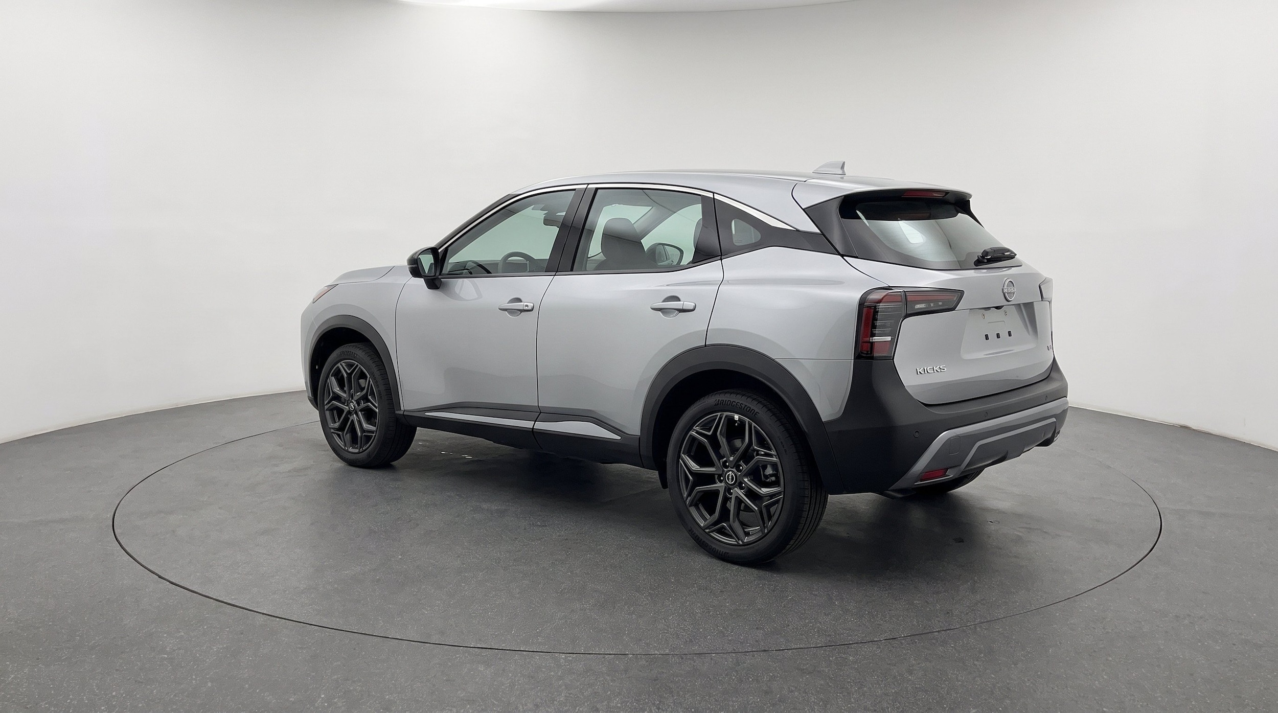 Thumbnail: 2026 Nissan Kicks - 6