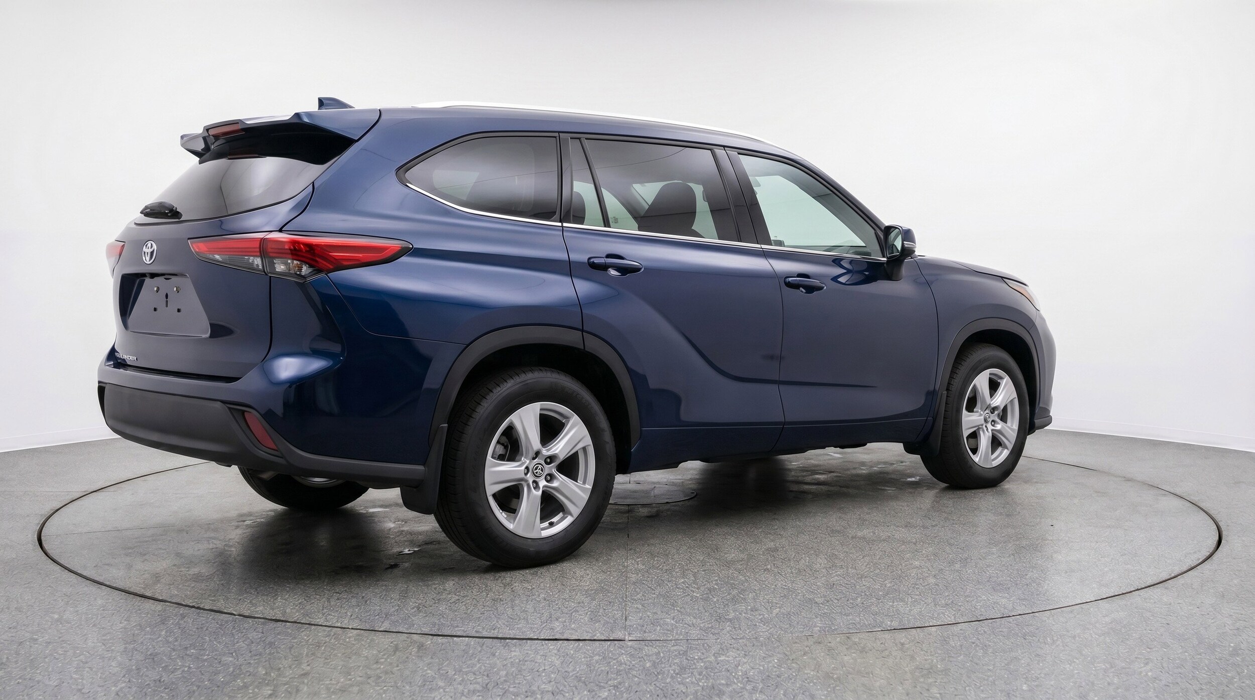 Thumbnail: 2025 Toyota Highlander - 9