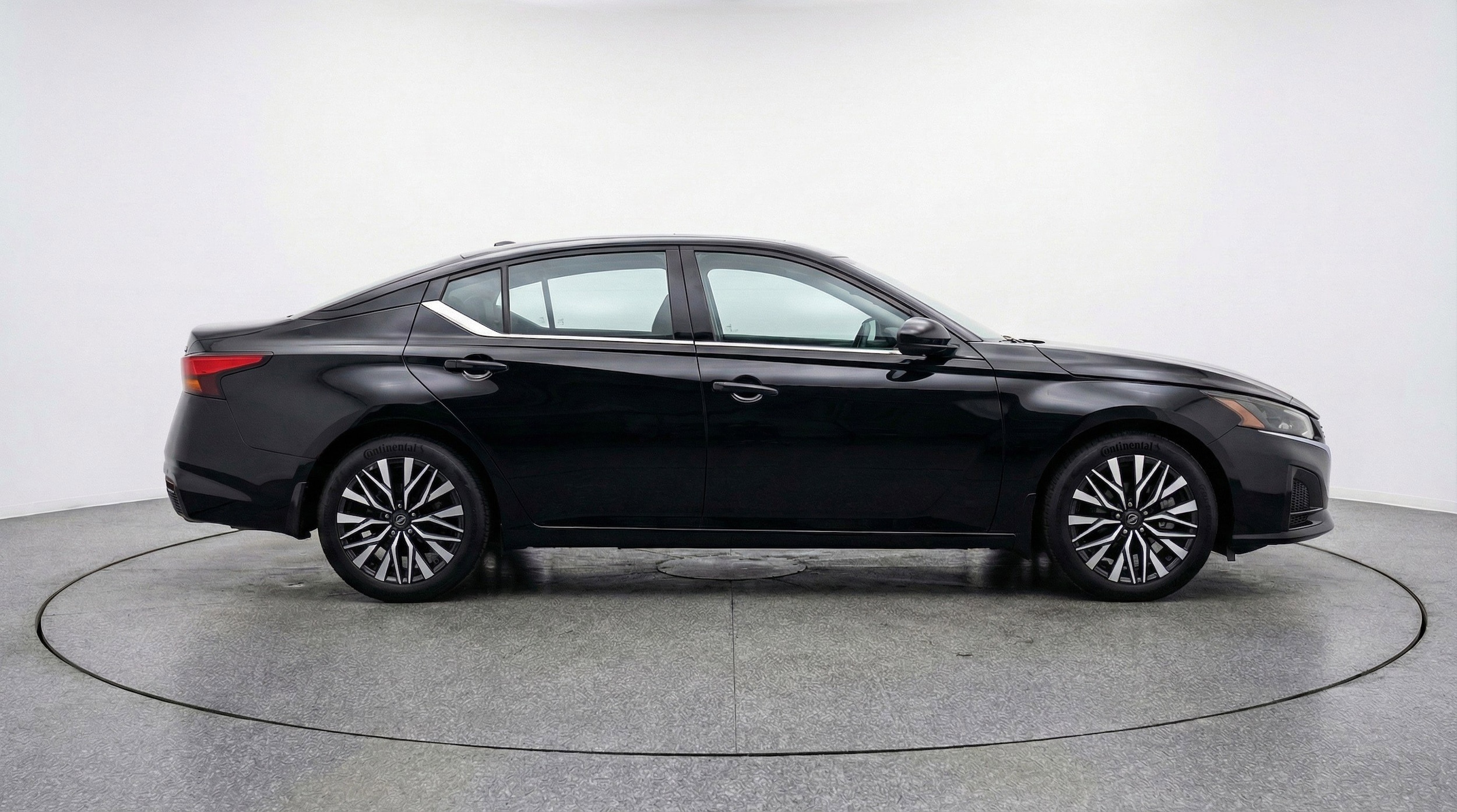 Thumbnail: 2025 Nissan Altima - 11