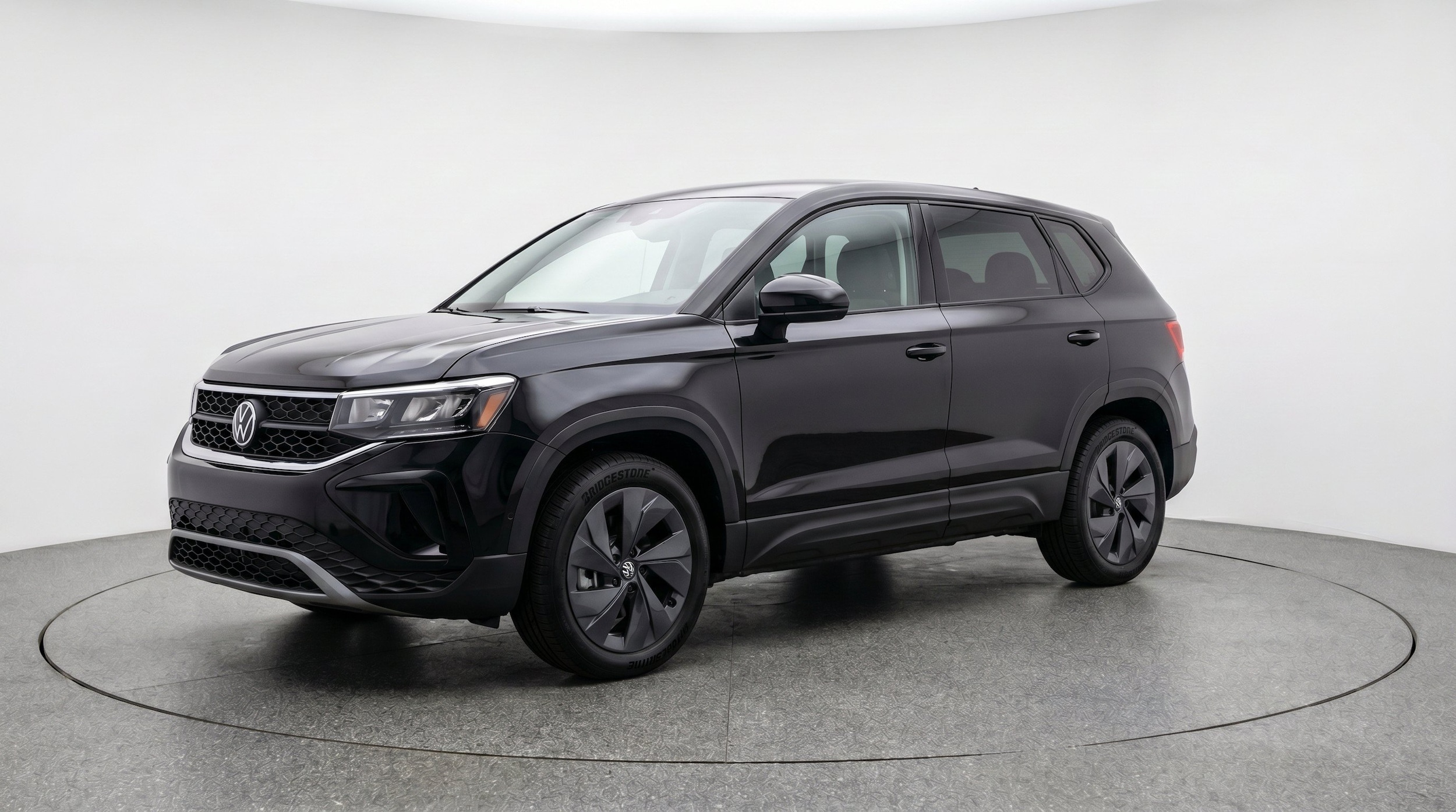 Thumbnail: 2026 Volkswagen Taos - 3