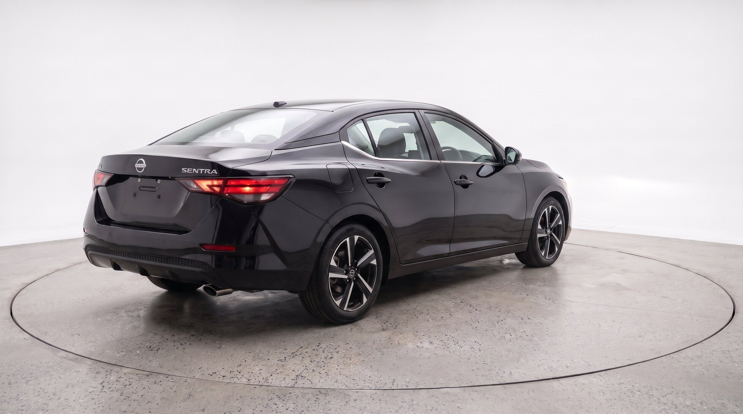 Thumbnail: 2025 Nissan Sentra - 9
