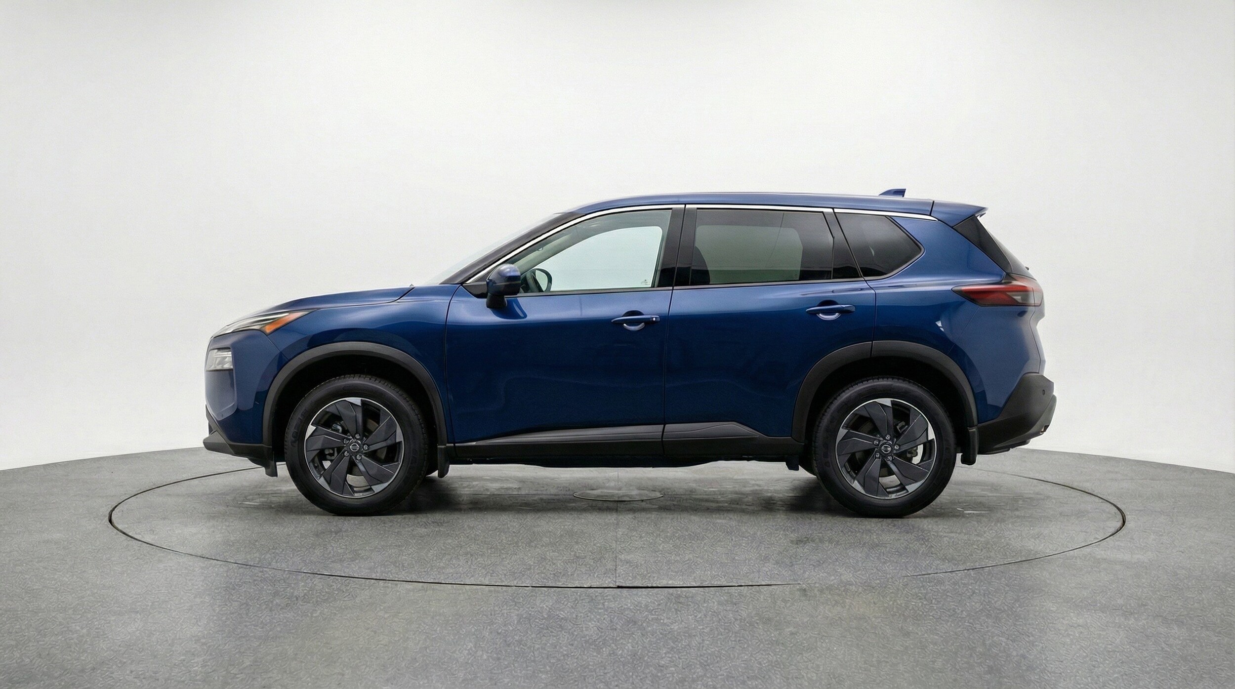 Thumbnail: 2025 Nissan Rogue - 5