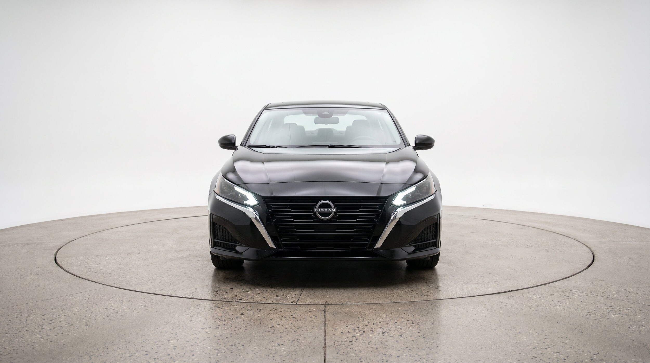 Thumbnail: 2025 Nissan Altima - 2