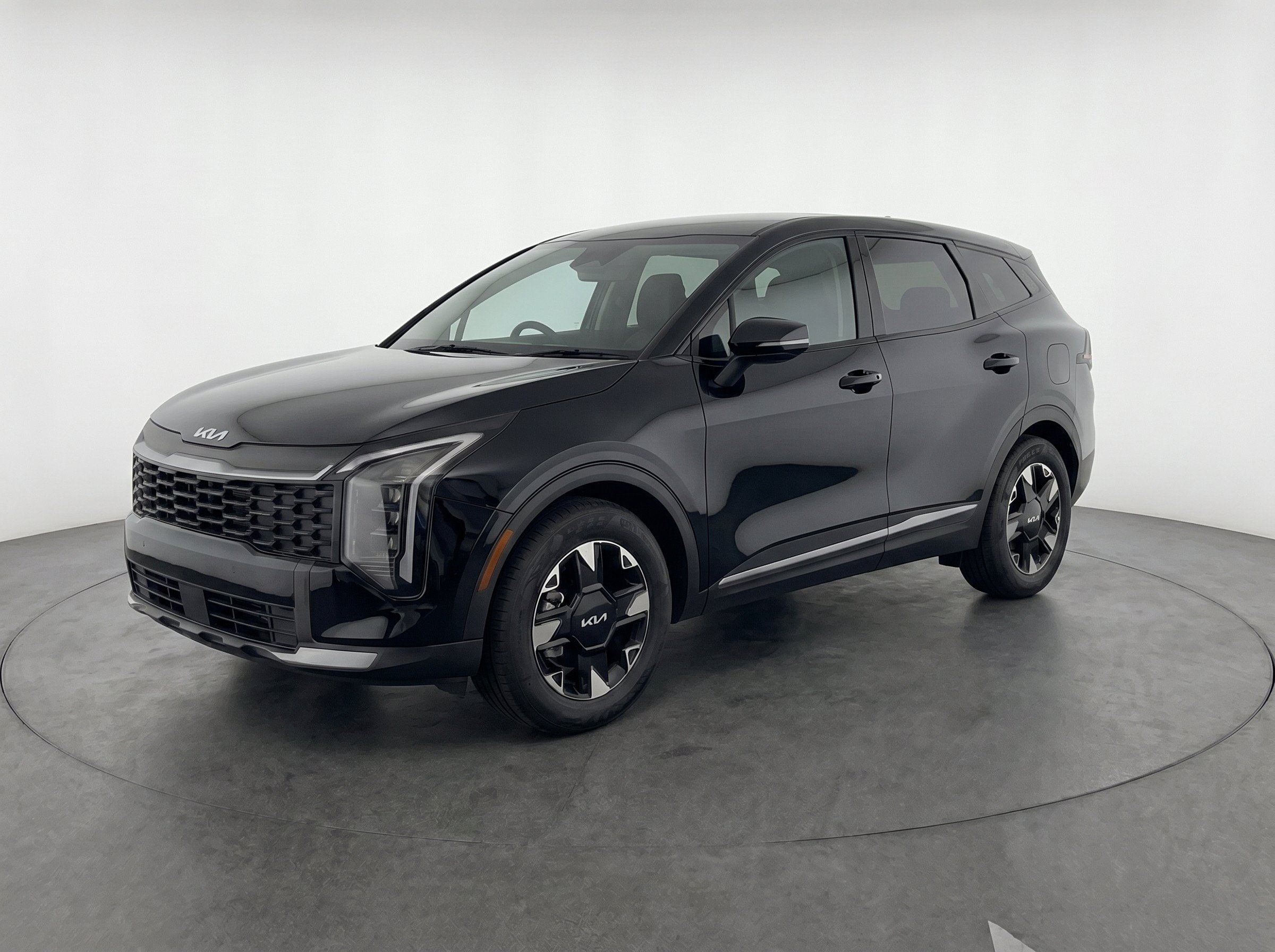 Thumbnail: 2026 Kia Sportage - 3
