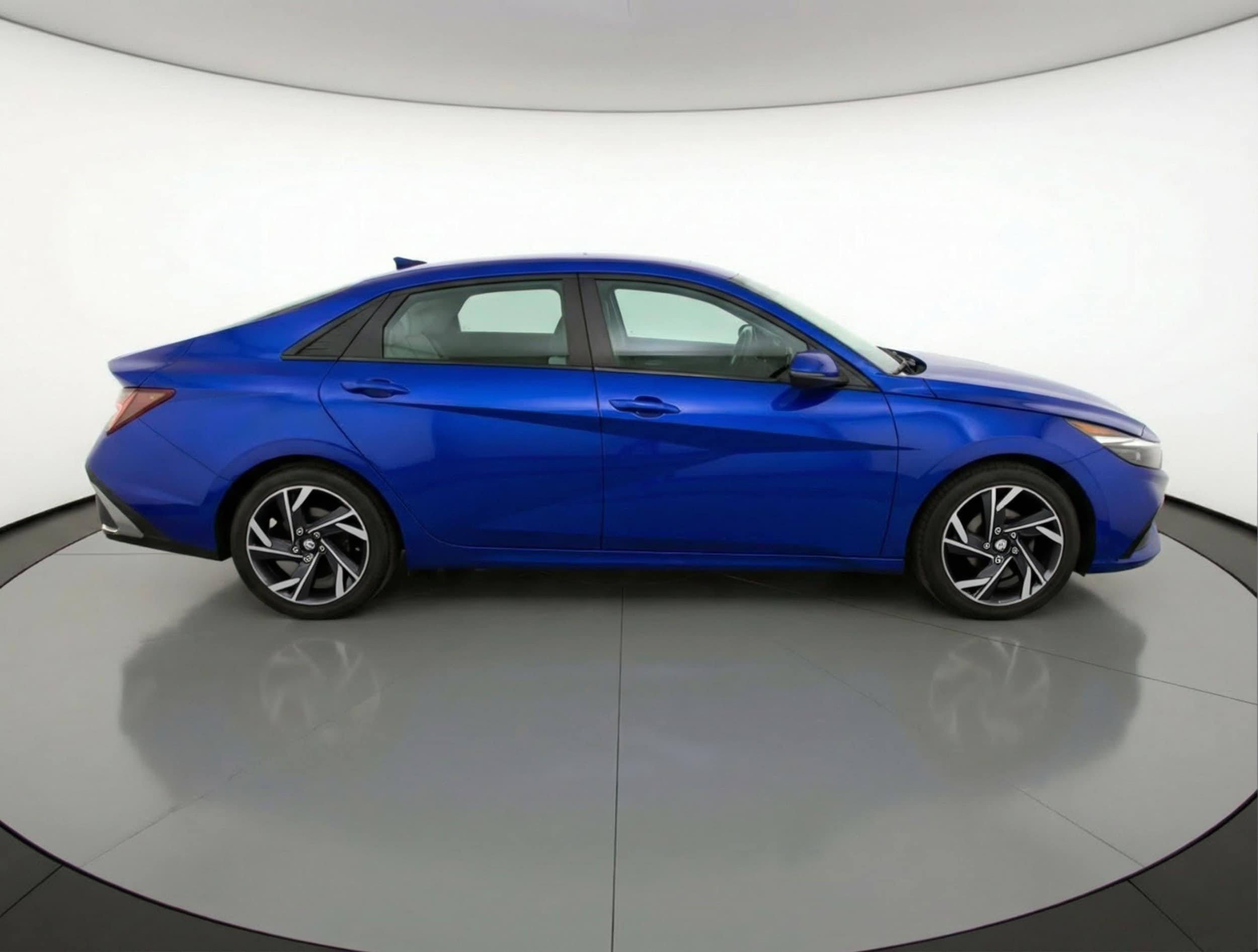 Thumbnail: 2025 Hyundai Elantra - 8