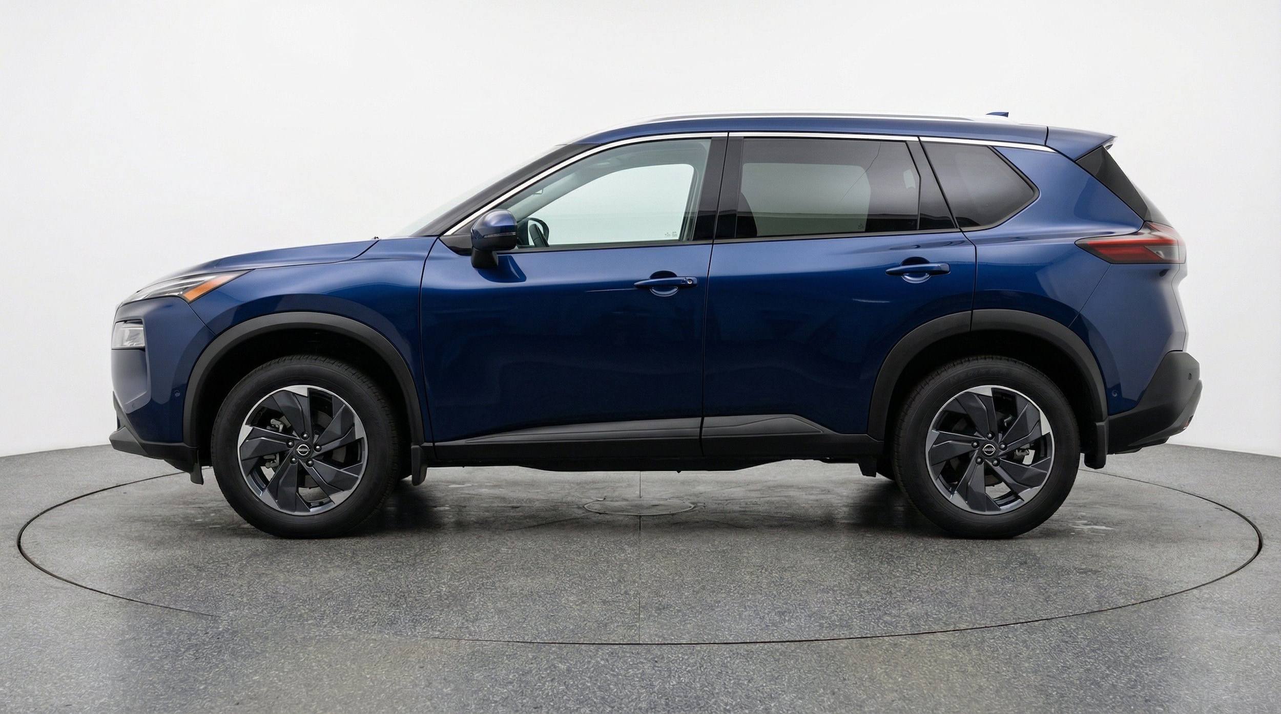 Thumbnail: 2025 Nissan Rogue - 5