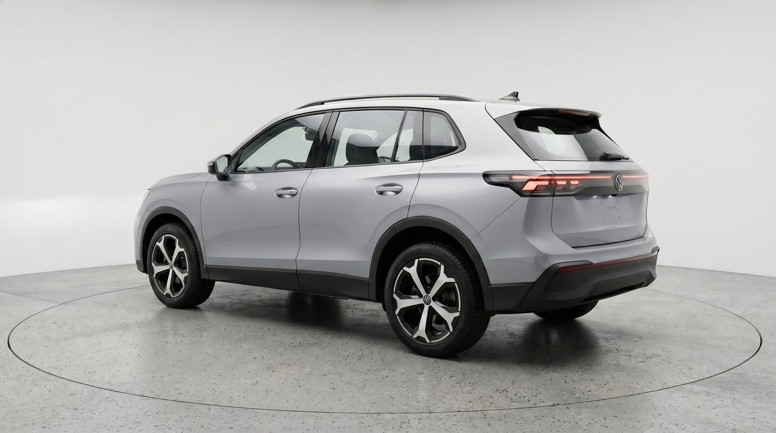 Thumbnail: 2026 Volkswagen Tiguan - 6
