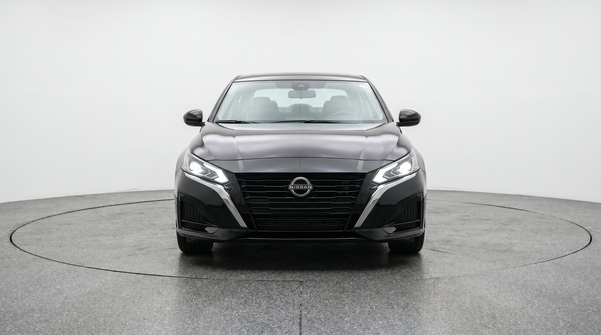 Thumbnail: 2025 Nissan Altima - 2