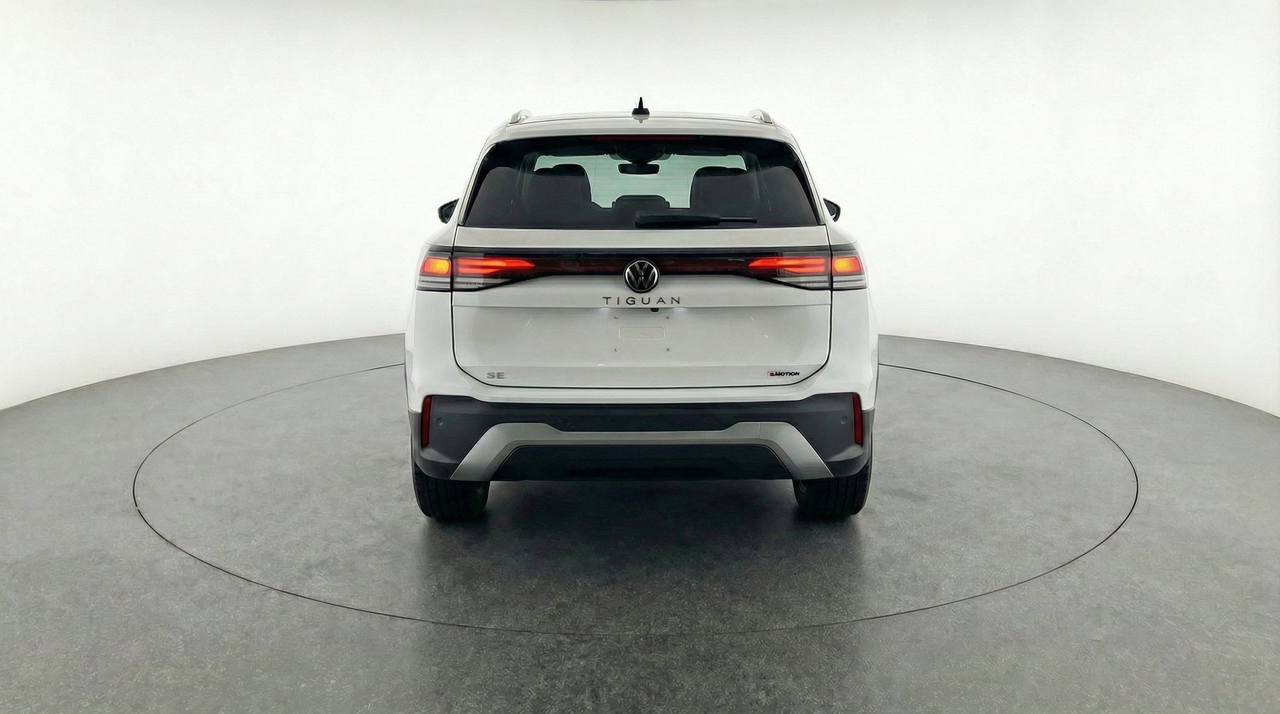 Thumbnail: 2026 Volkswagen Tiguan - 7