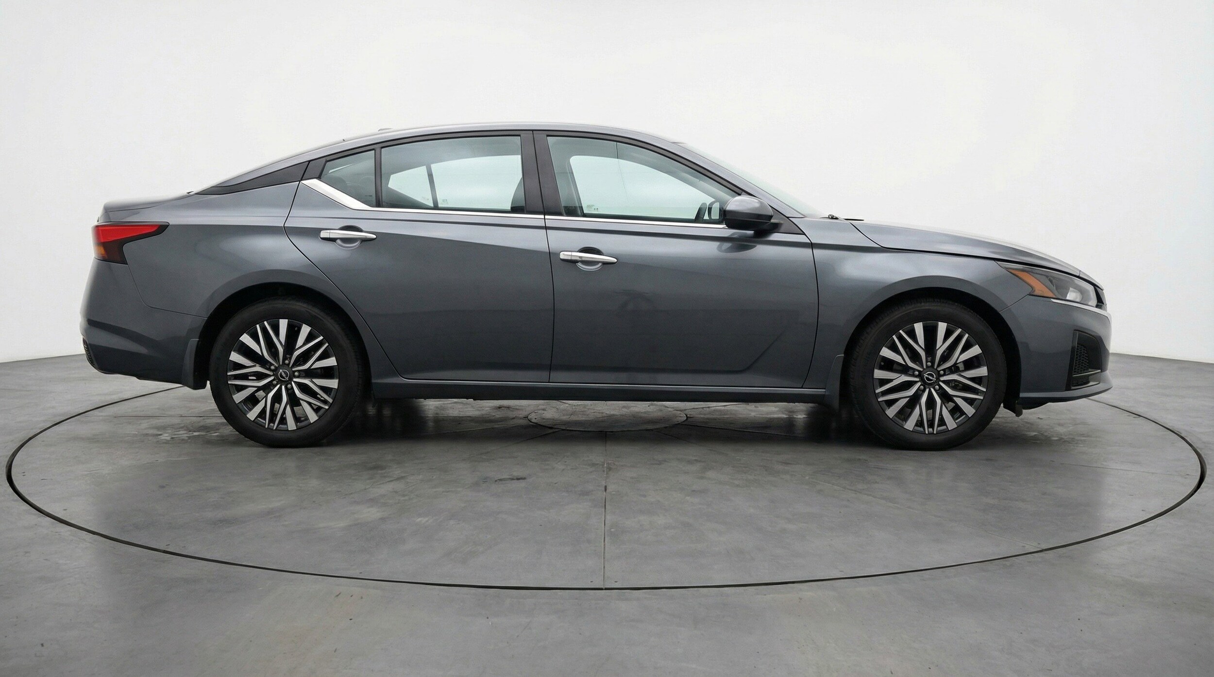 Thumbnail: 2025 Nissan Altima - 11